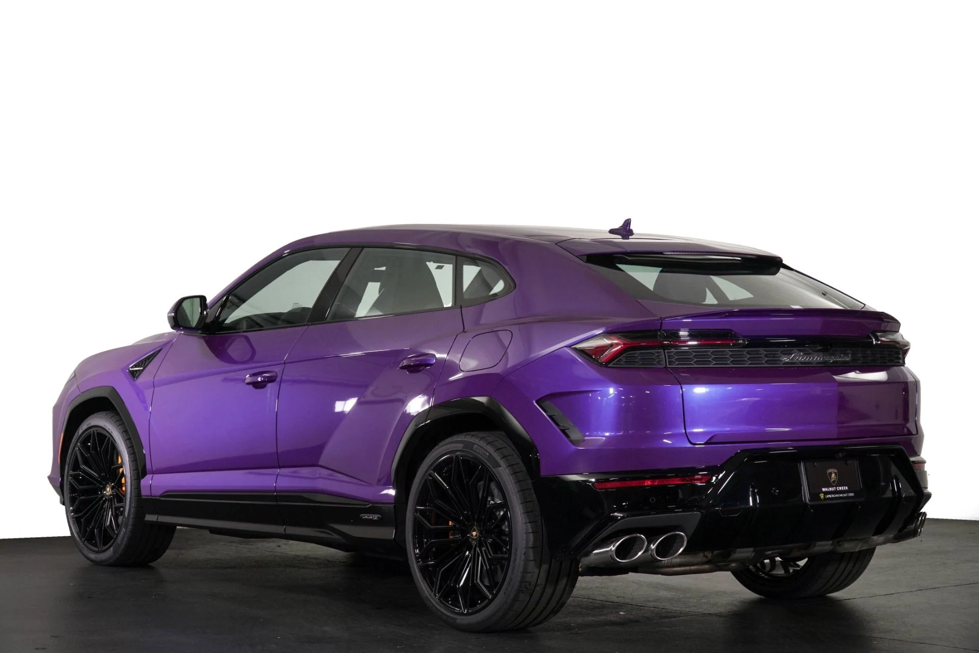 mph001_2055618767_New_2025_Lamborghini_Urus_SE_1772563707_a38451b94a