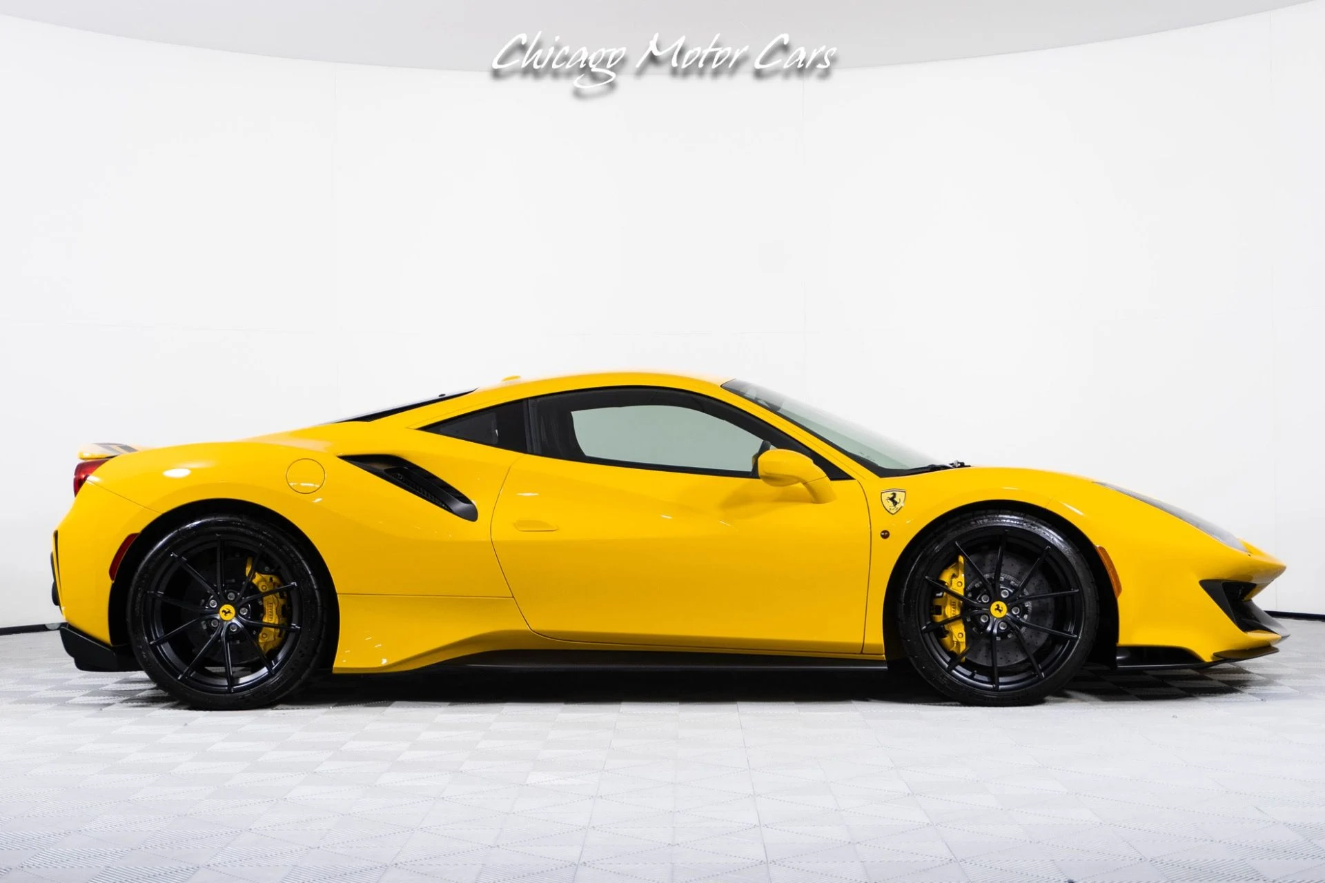 mph001_206432909_13284_p2_l_b37caf41ea