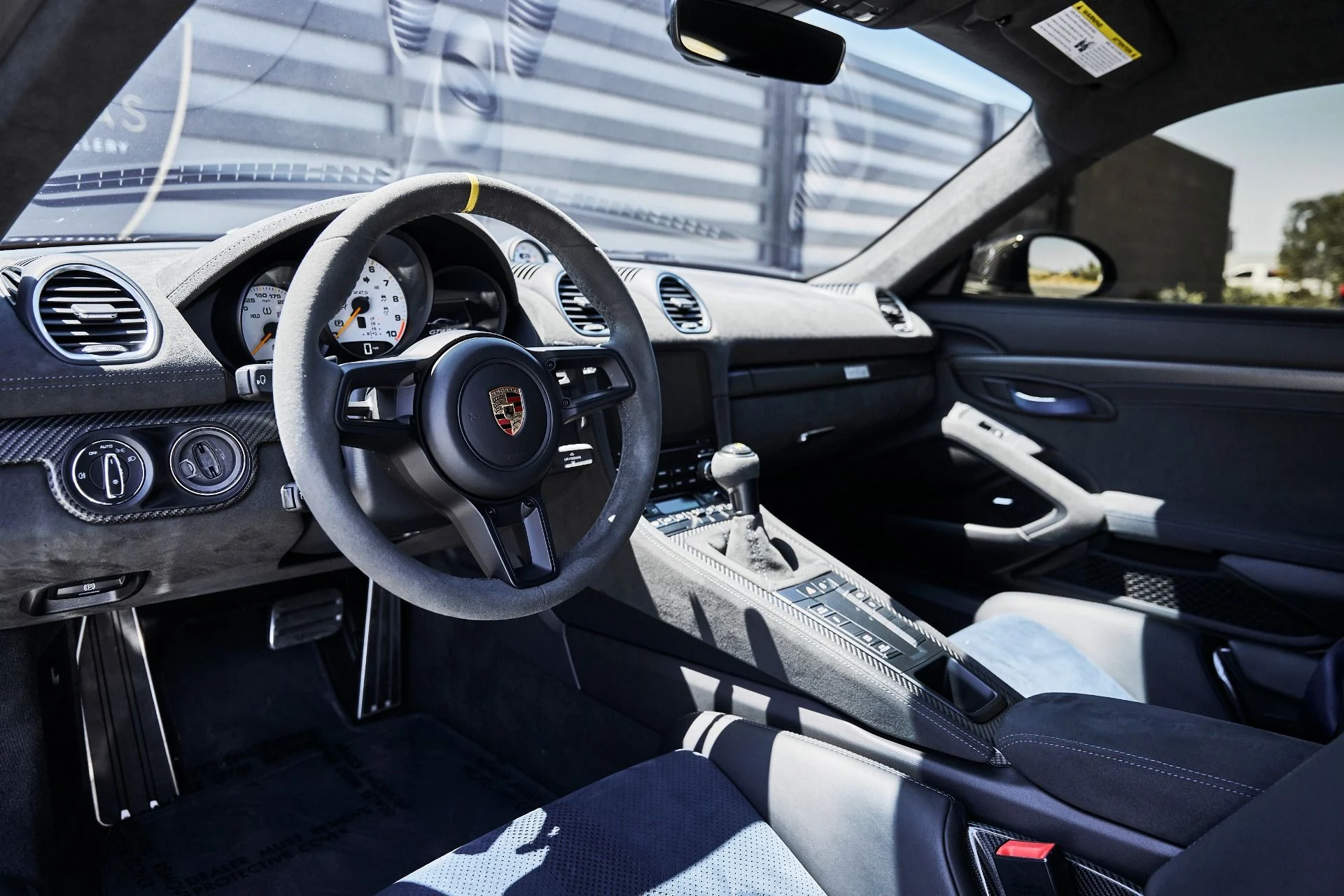 mph001_2066397659_Used_2023_Porsche_718_Cayman_GT_4_RS_1786209659_bae302c985