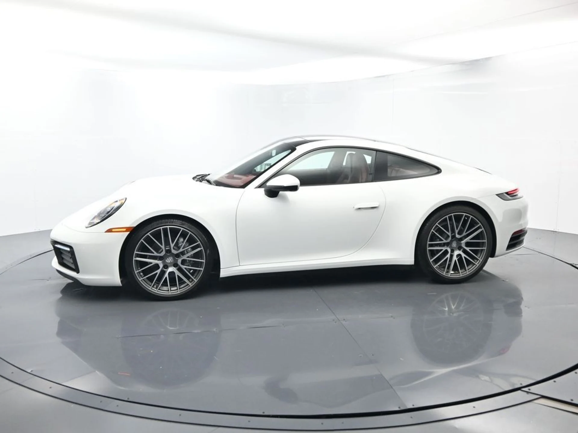 mph001_2066445691_e25aab1ebac034f74954792968c47257_e1270d0779