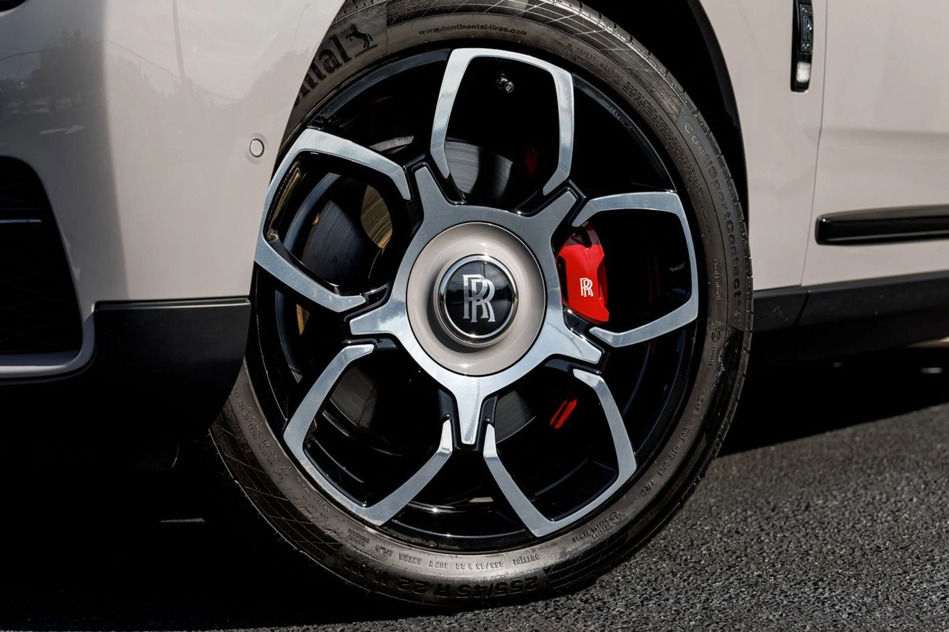 mph001_2068676501_fb298934b1d0cdc7979d83ed328c05c4x_779abe98ee