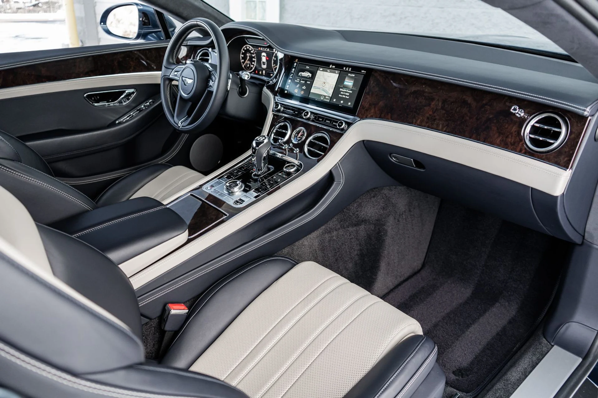 mph001_2070191296_2fc5d37d_fabb_4fc2_95ef_3672005fcf3a_2f4c1e6146