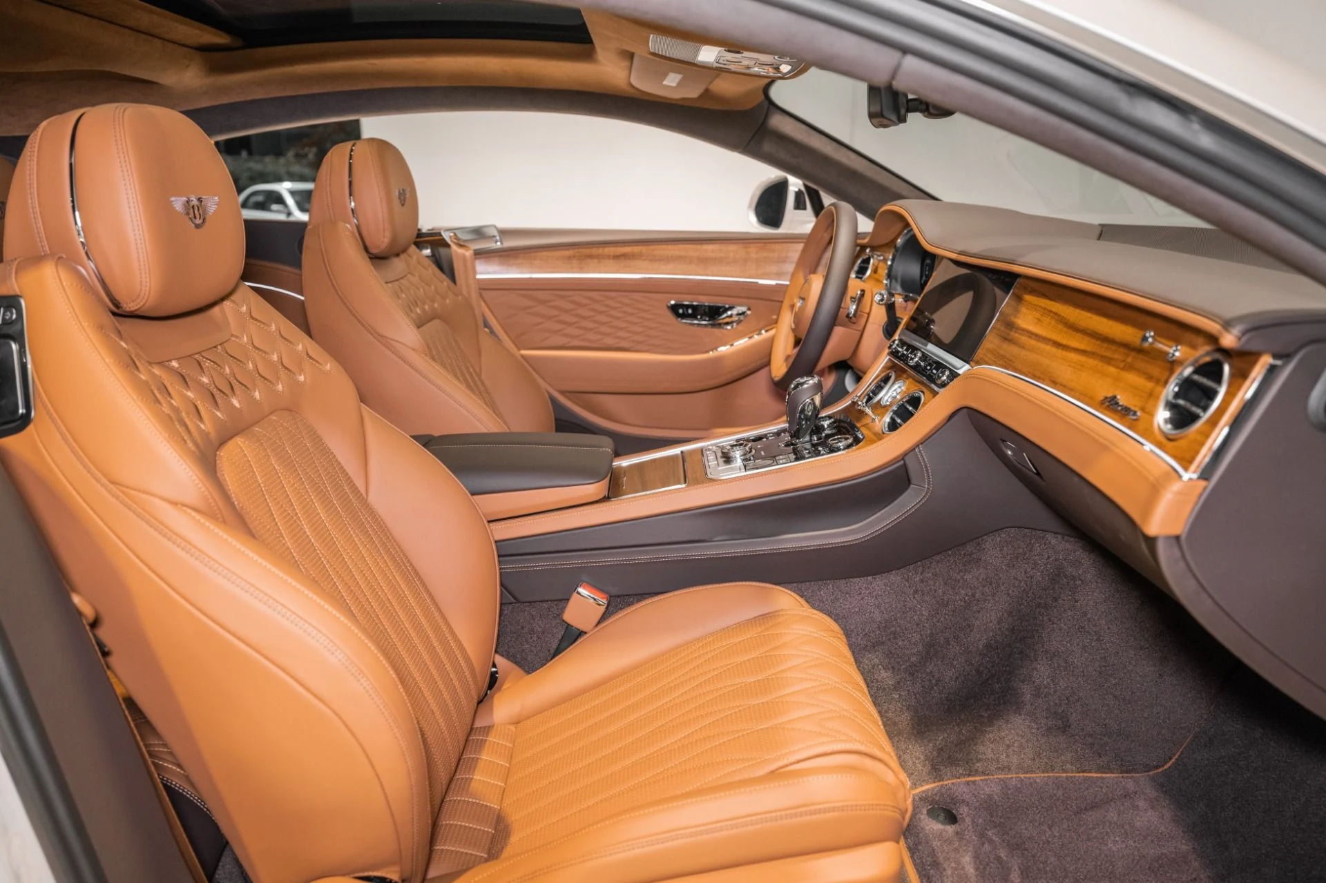 mph001_2070904721_Used_2026_Bentley_CONTINENTAL_GT_AZURE_V8_1761679827_15d4853478