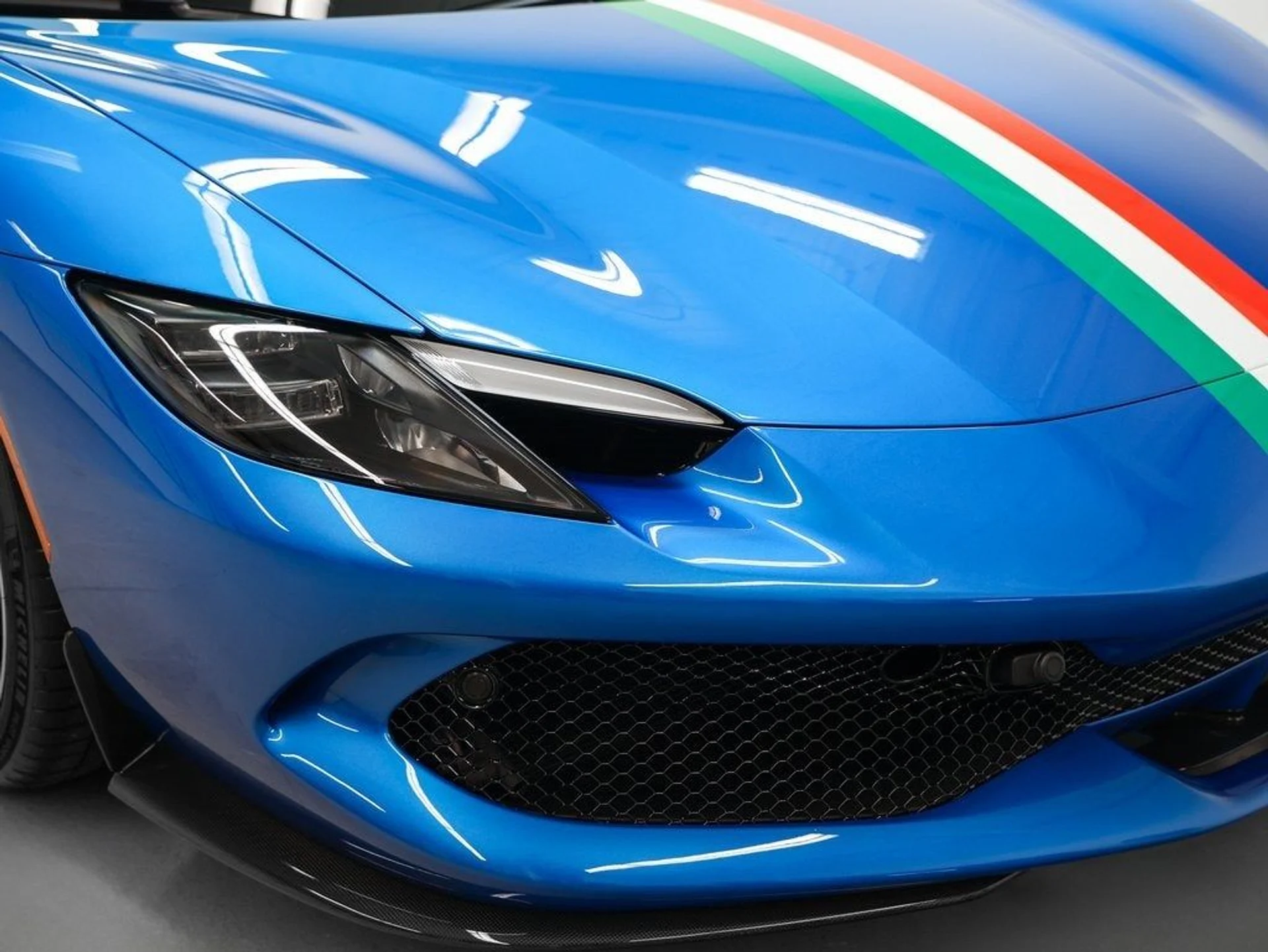 mph001_2076410507_2_5c8ff0a581