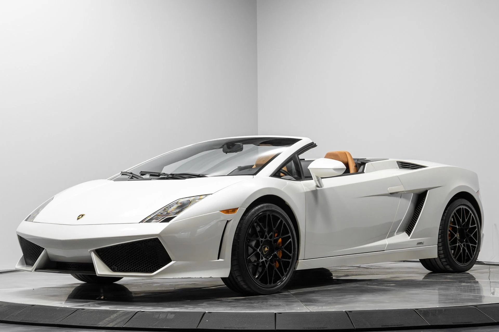 mph001_2078767509_Used_2010_Lamborghini_Gallardo_LP_560_4_Spyder_1766547982_d7e83e6d51