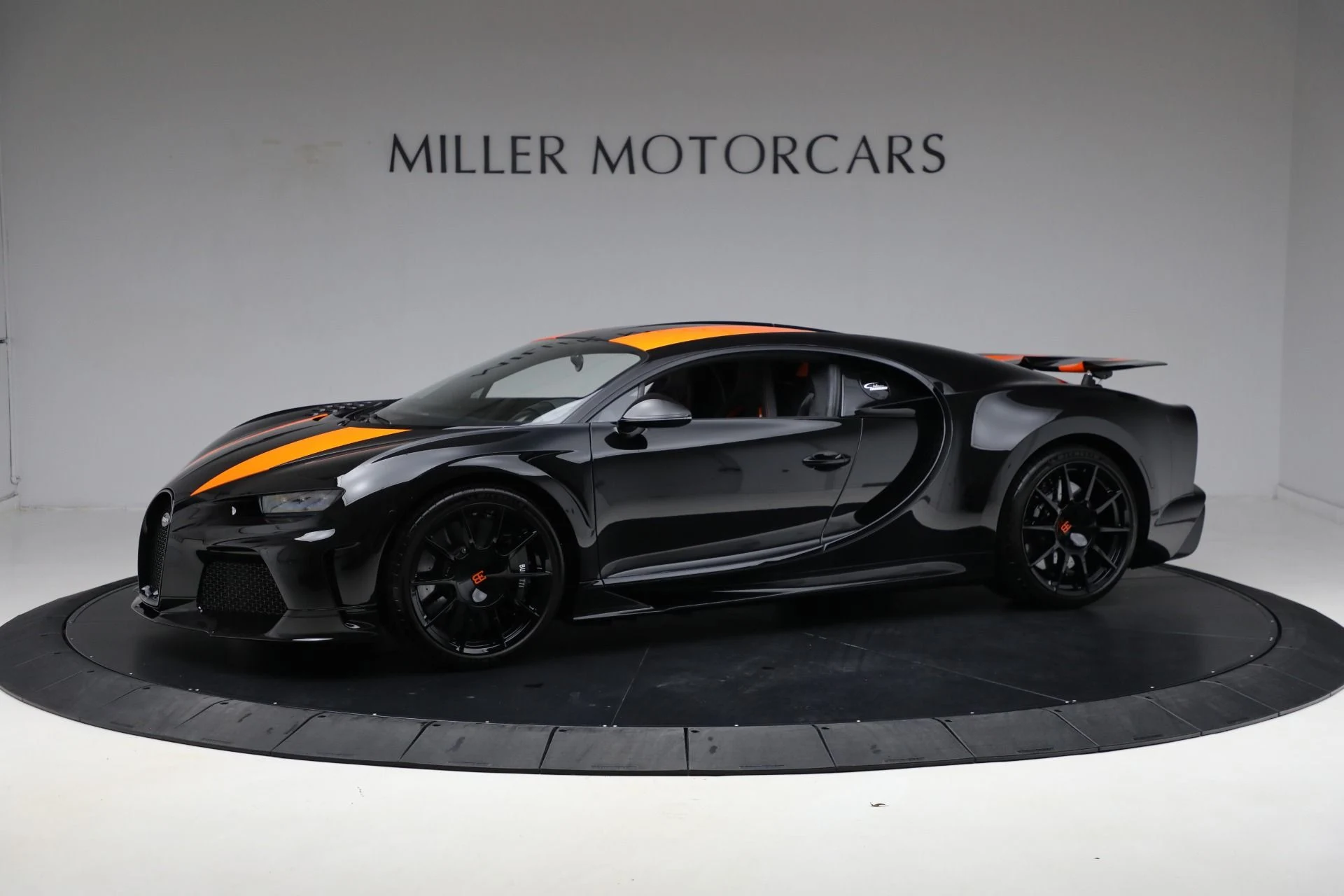mph001_2080132133_Used_2022_Bugatti_Chiron_Super_Sport_e9e9c74522