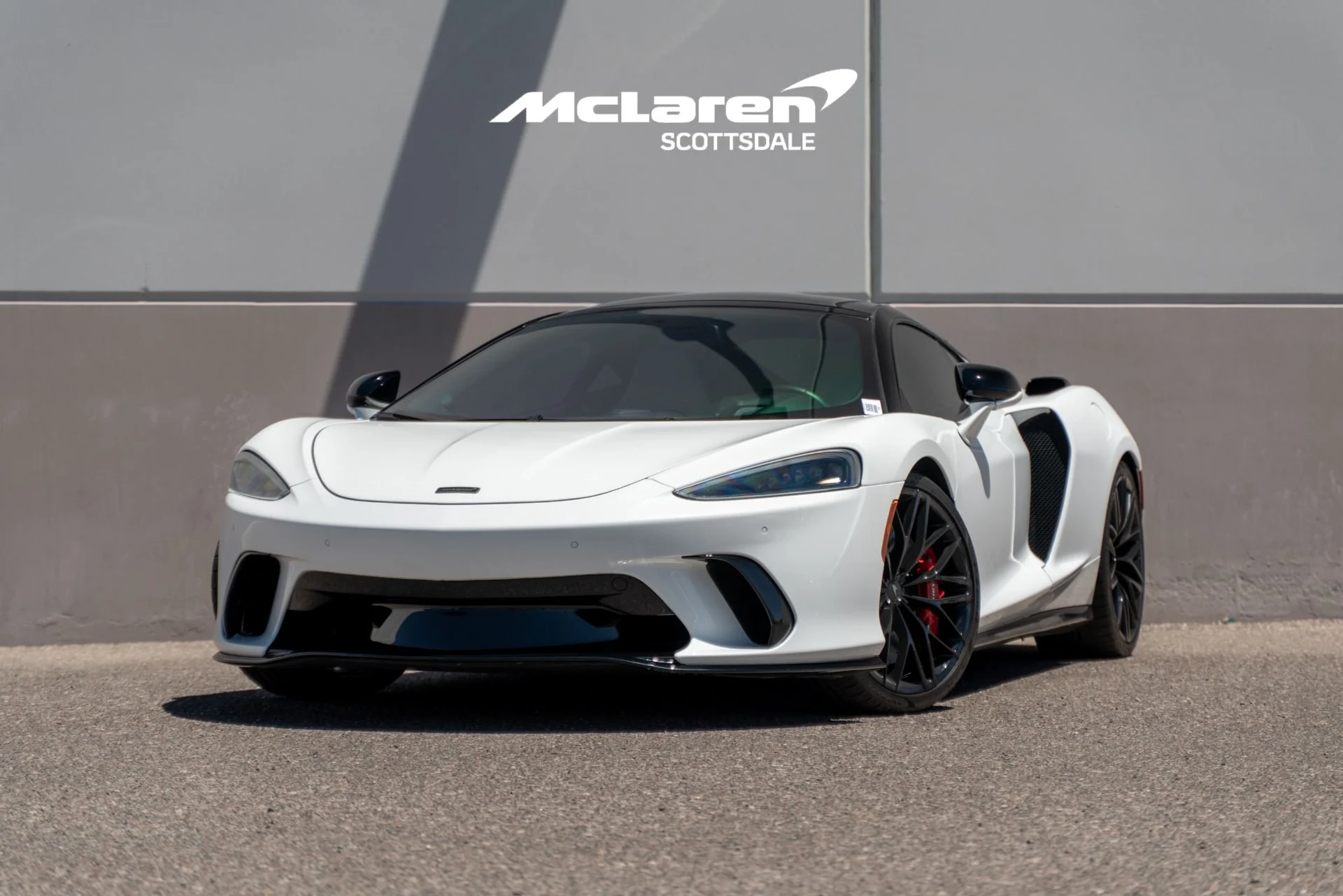 mph001_2082074471_Used_2025_MCLAREN_GTS_1783103204_ed1b4460a4