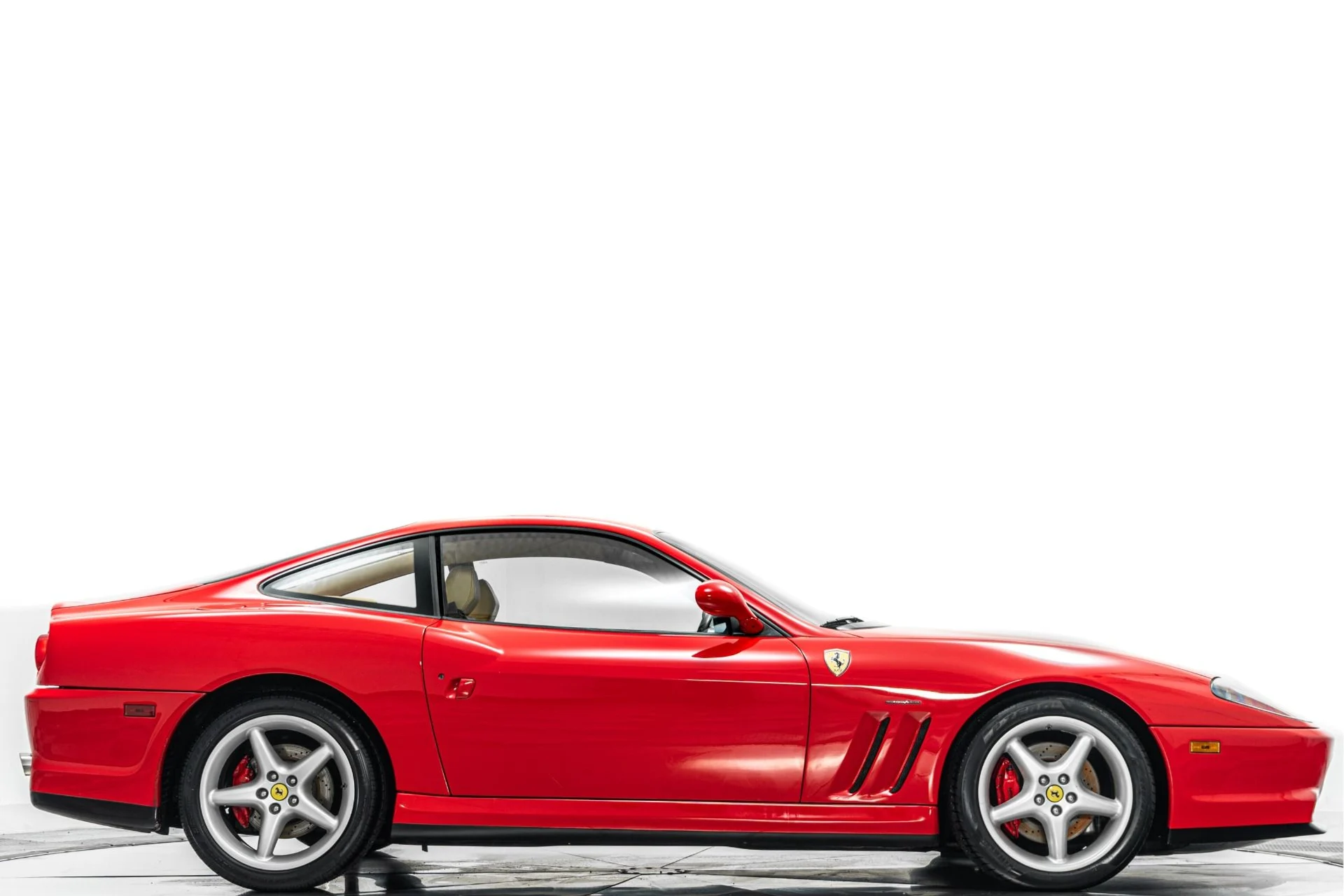mph001_2082176898_Used_2001_Ferrari_550_Maranello_1777496716_8175a16cc7