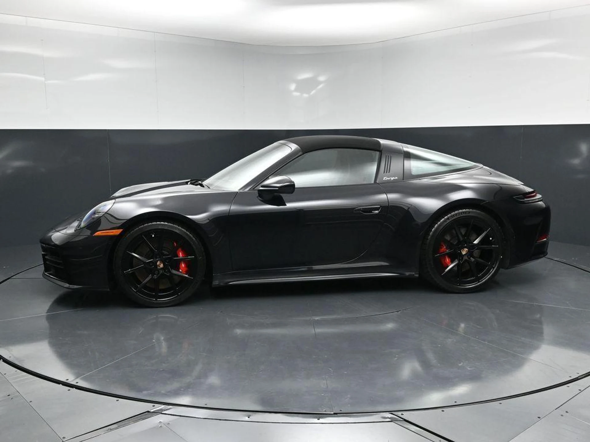 mph001_2090620200_b6_Bt_GL_Co_Z_OS_G_Bdv_N_Jk_NGHKGX_0_6c4ac9ce44