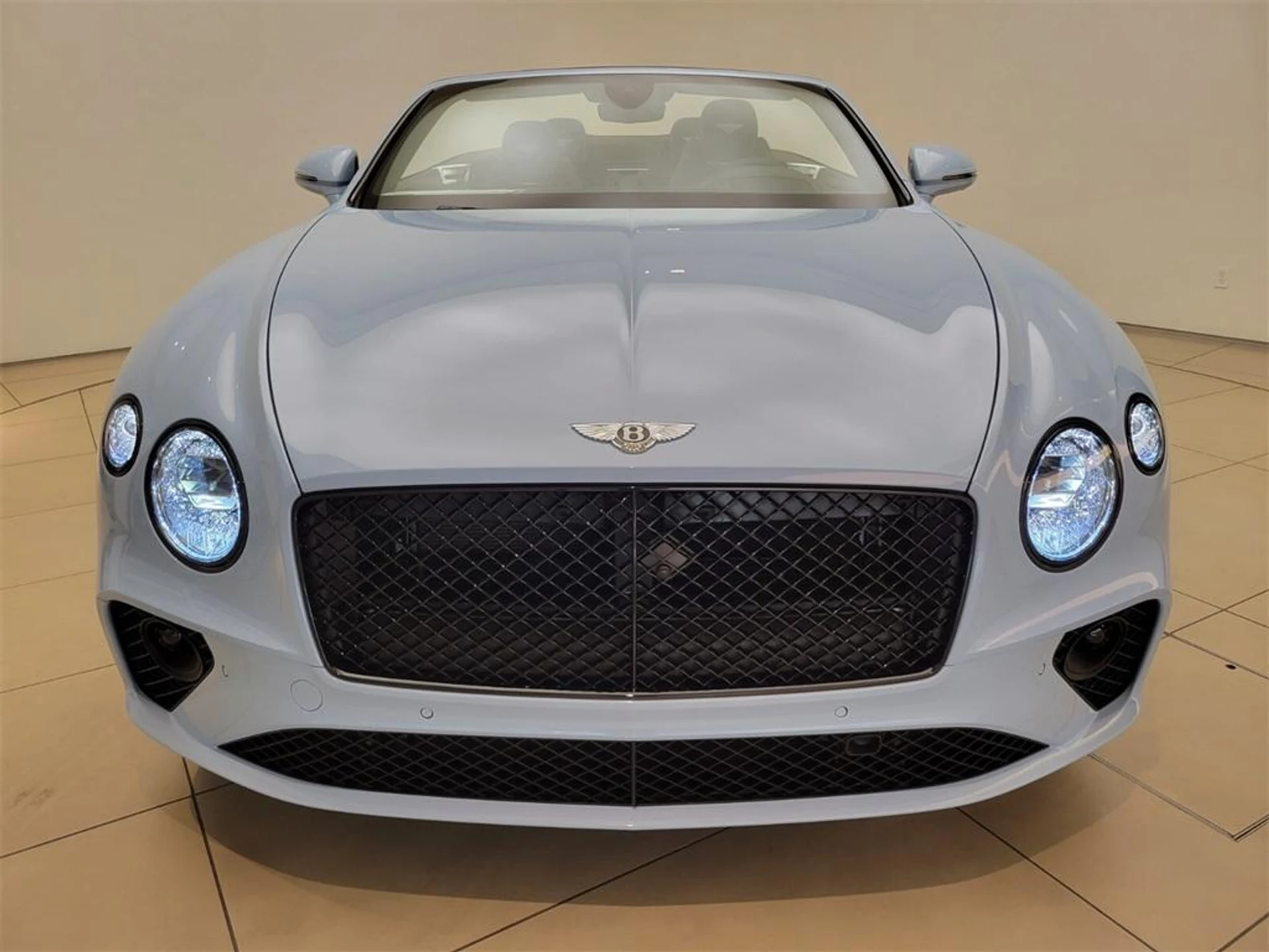 mph001_2095379517_Used_2023_Bentley_Continental_GT_V8_1715721735_a1a685ec7b