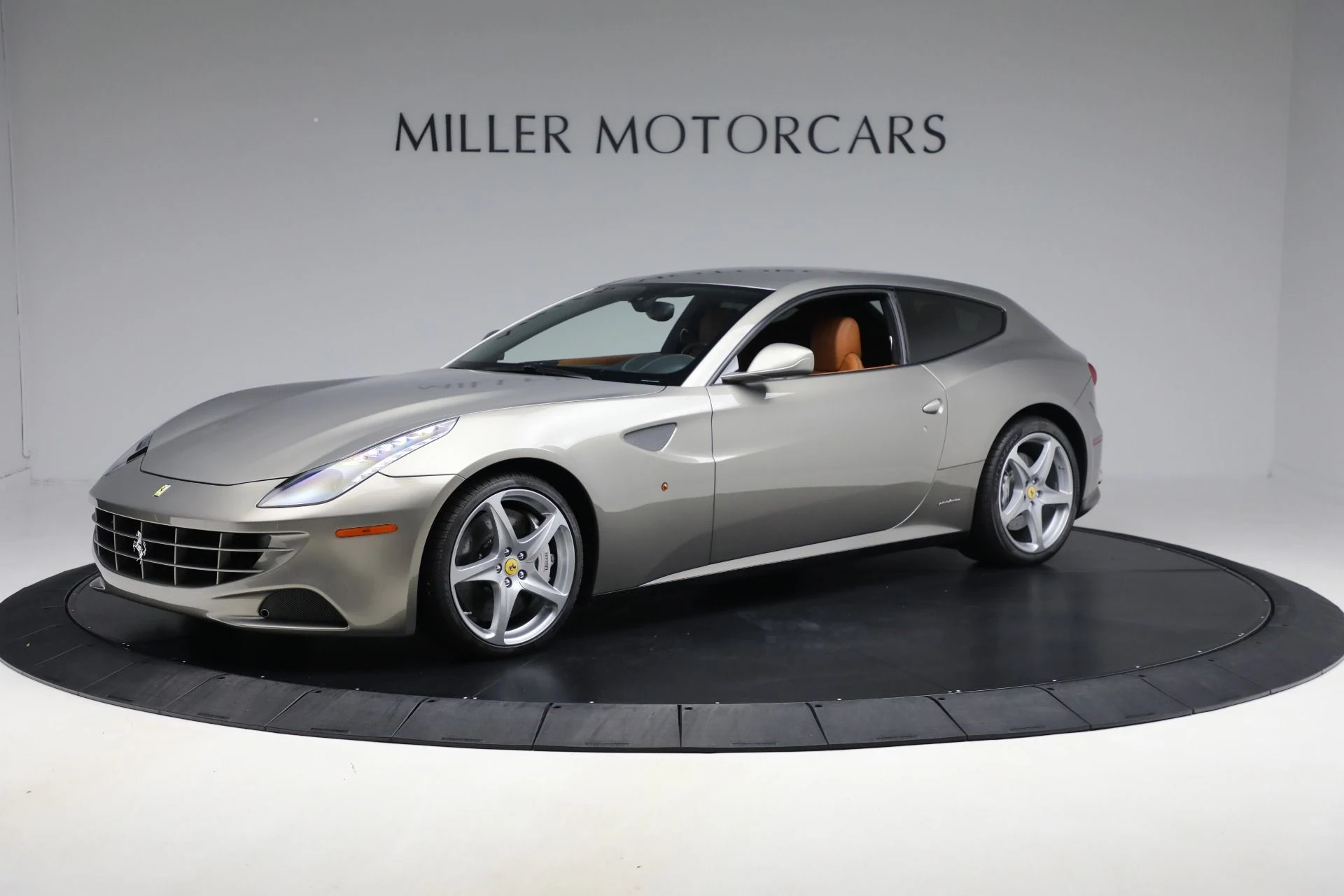 mph001_2096884809_Used_2012_Ferrari_FF_e8e90cfee3