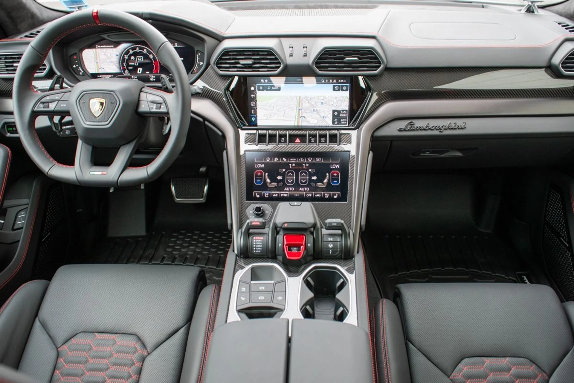 mph001_2098572358_Used_2024_Lamborghini_Urus_S_1736004526_965f329c8e