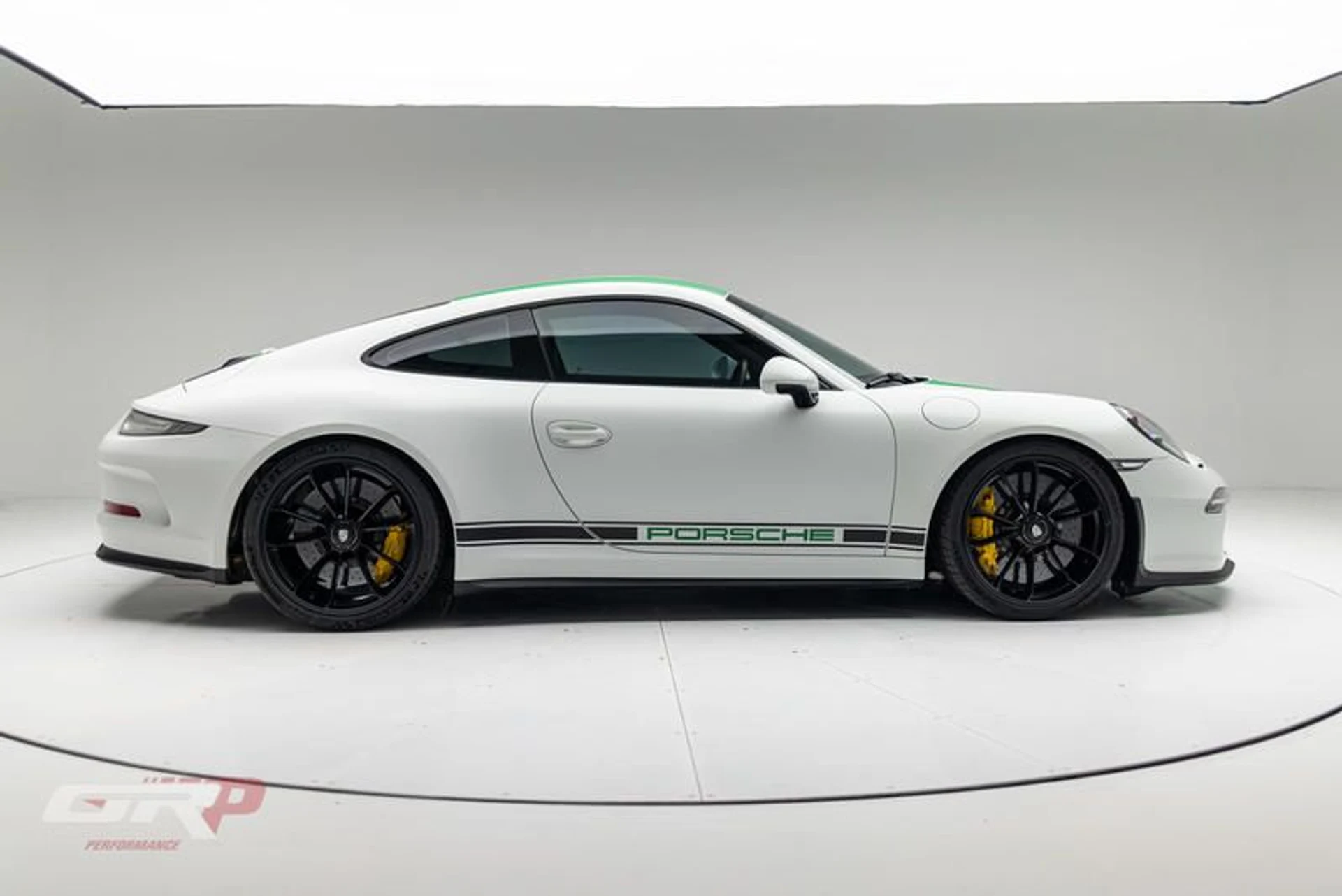 mph001_2098590412_2_A59_BE_7_D_DB_27_4_B1_F_8_AD_0_A164_C6_D6_FB_2_D_23e777a876