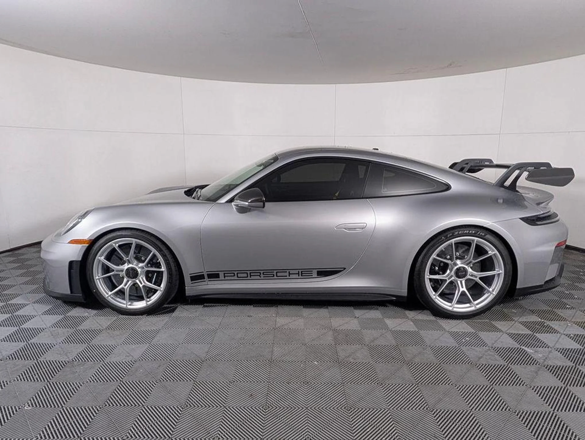 mph001_2099909804_U_Ti_Z93_C4_B_Qw_Wlz_p_Y6_Od_HT_0_Mmk_72412b9fb4