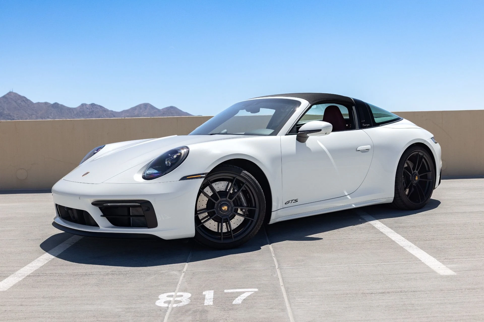 mph001_2104762903_Used_2024_Porsche_911_Targa_4_GTS_1781911737_580e95669e