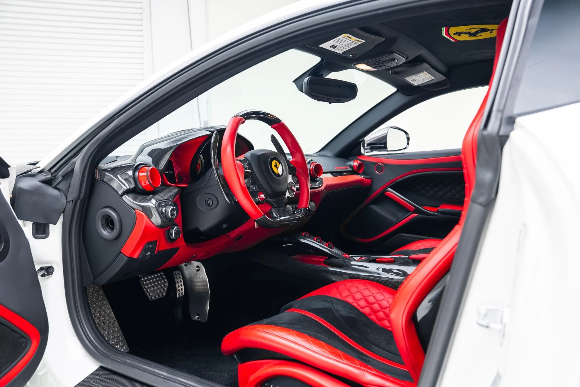 mph001_2109076358_Used_2016_Ferrari_F12berlinetta_1765306007_86f6fee09f