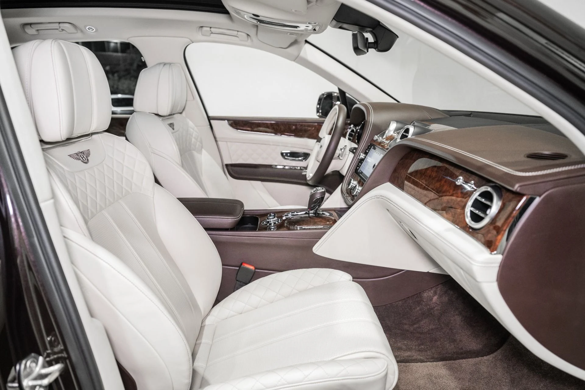 mph001_2122670584_Used_2017_Bentley_Bentayga_W12_1791218079_2ddfa2f538