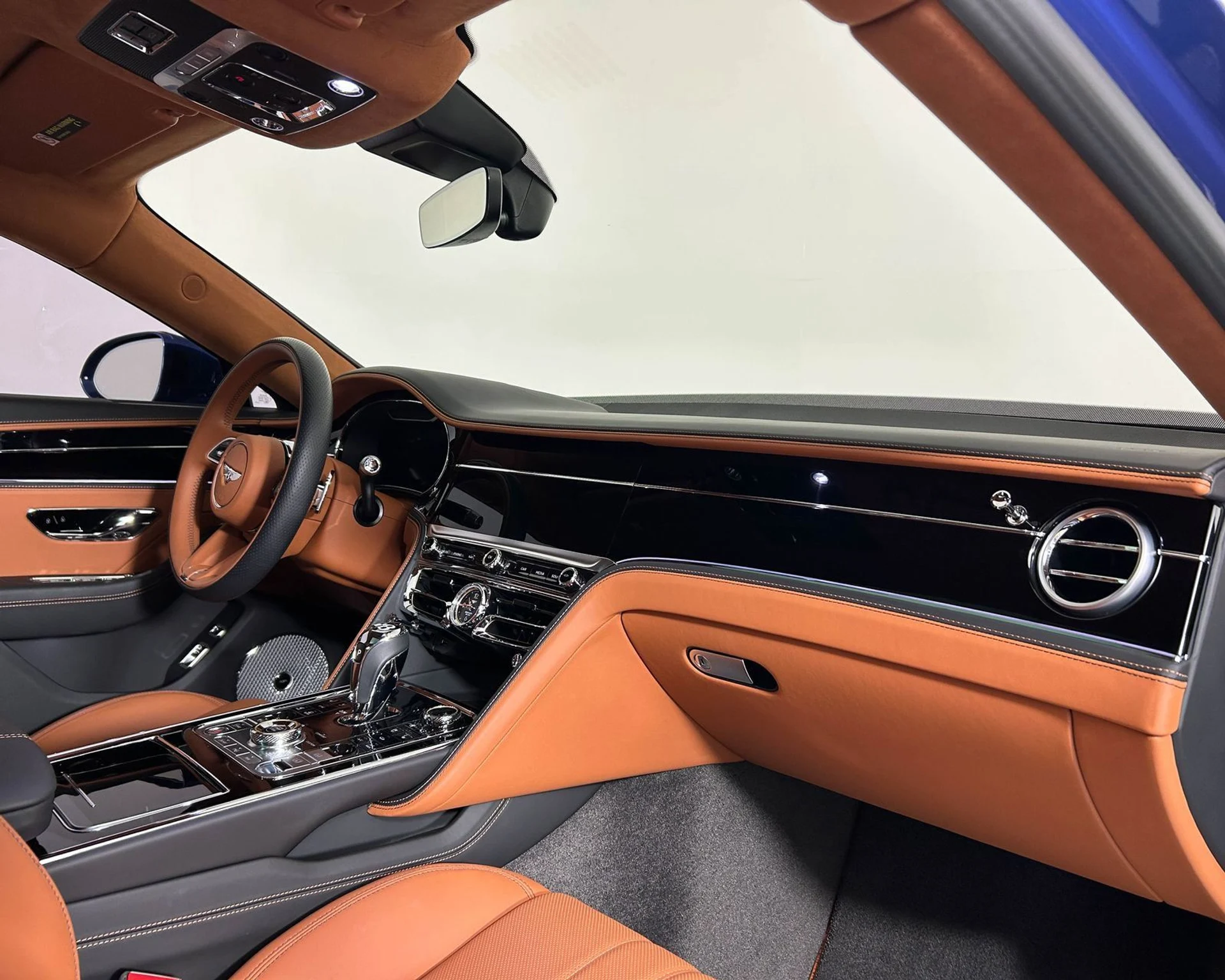 mph001_2129661251_1f38a040dec340e7a24b543b552781c1_e2450e367d