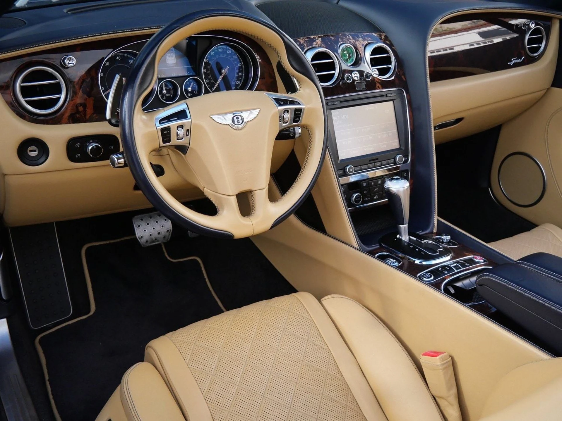 mph001_2135498759_6f04737dfdabe8797c19c72a9e454066x_b8fc6391cd