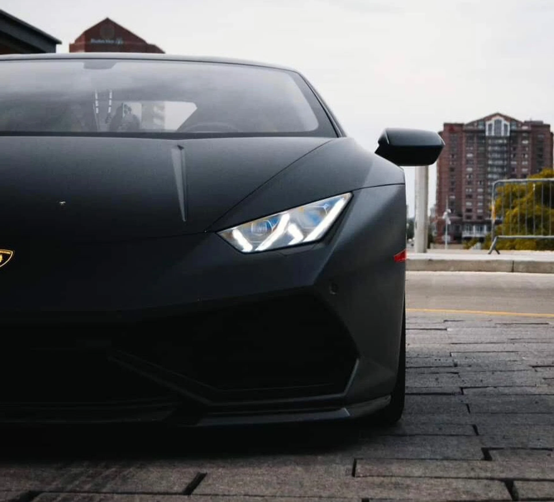 mph001_2142227564_Used_2015_Lamborghini_Huracan_LP_610_4_1770680874_3671eff968