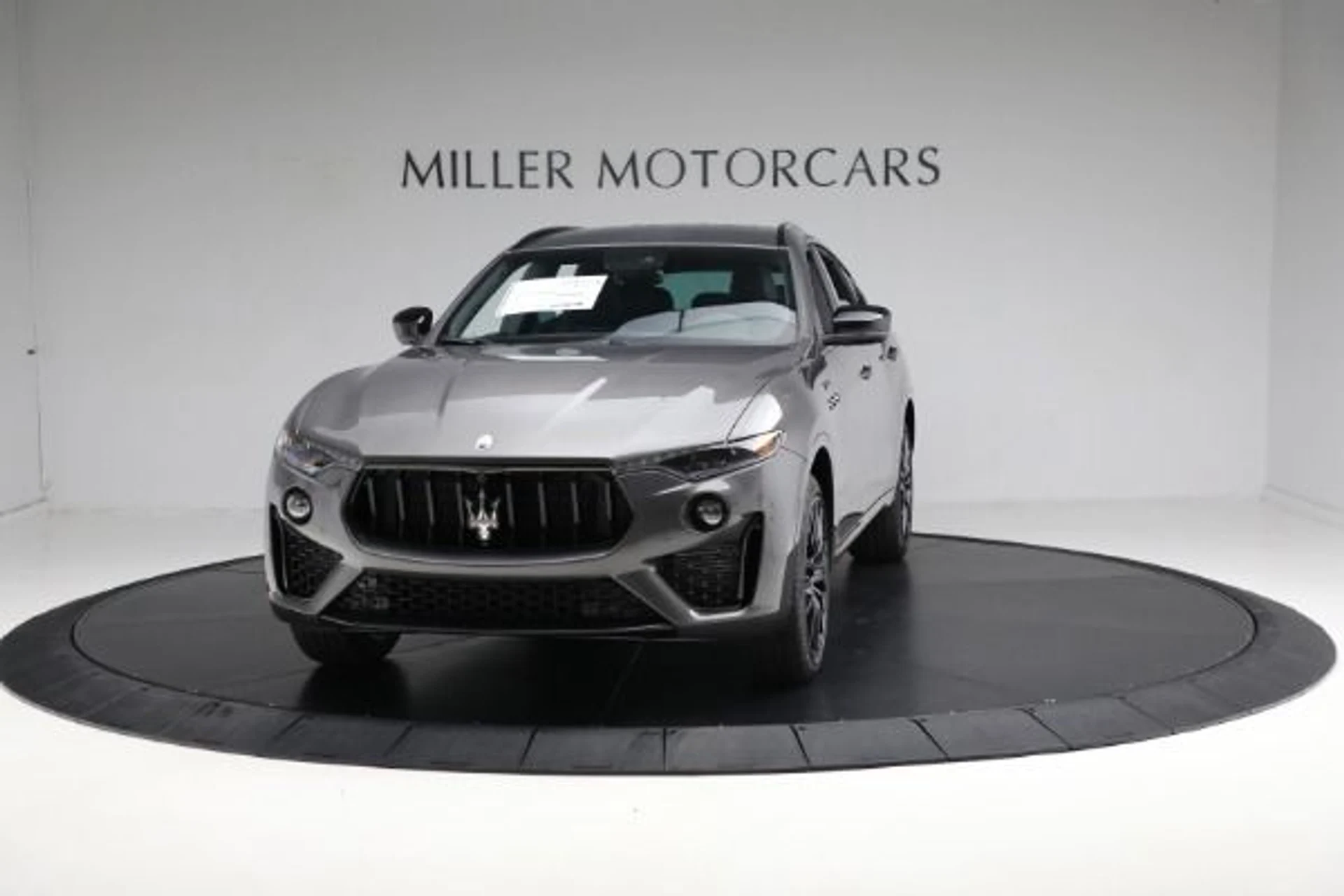 mph001_2147885913_New_2024_Maserati_Levante_Modena_Ultima_175b4f72eb