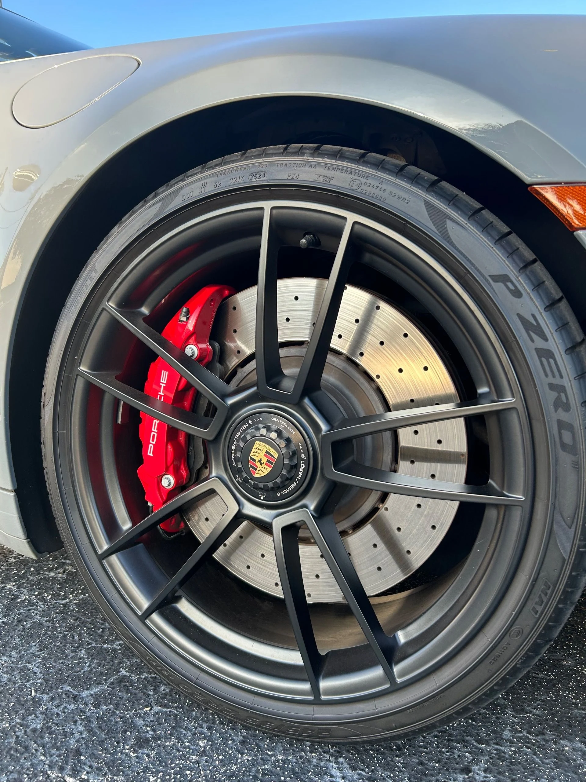 mph001_214822077_Used_2024_Porsche_911_Carrera_GTS_1764869684_e29f28e003