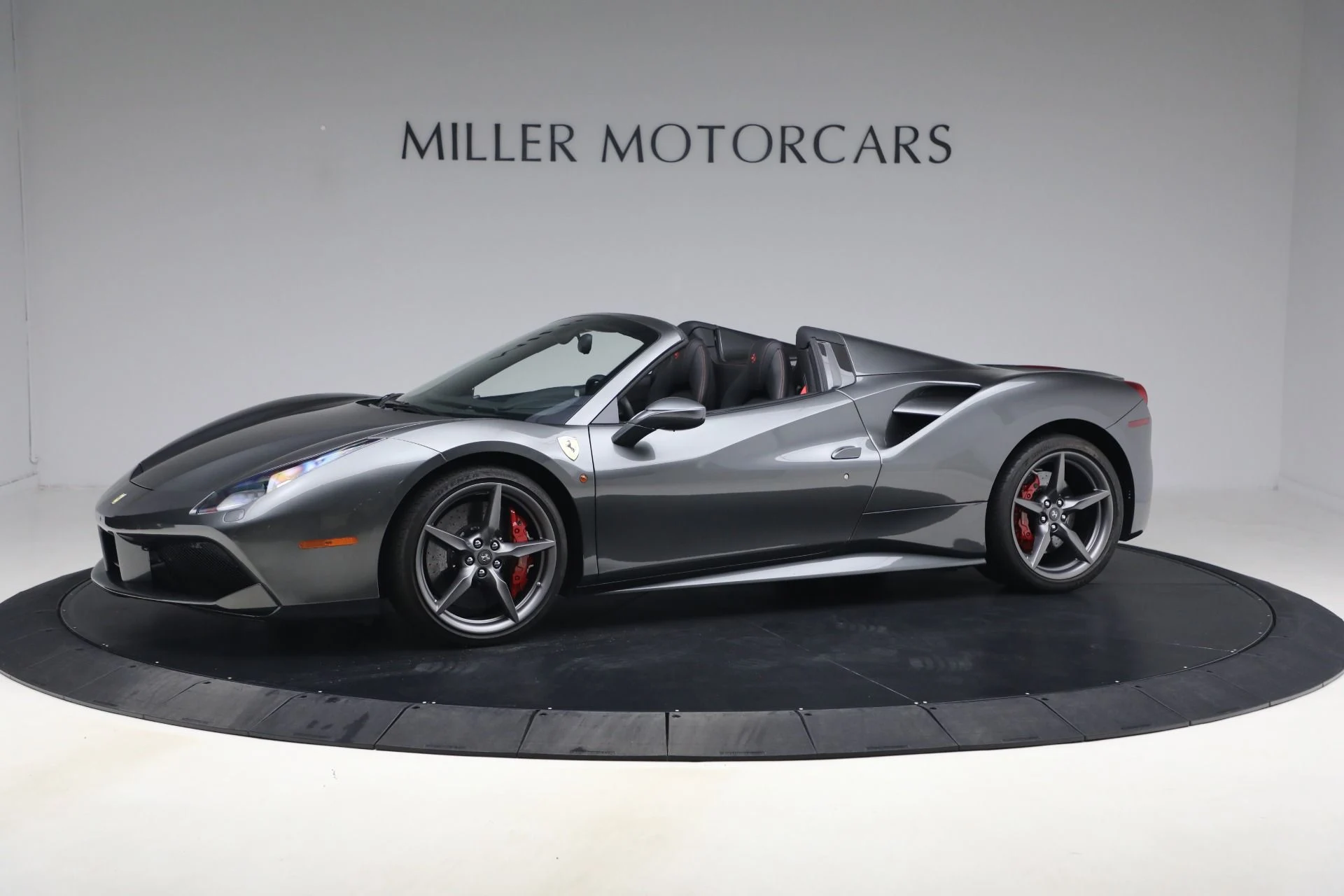mph001_2150978648_Used_2018_Ferrari_488_Spider_1774552215_4fbea482c8