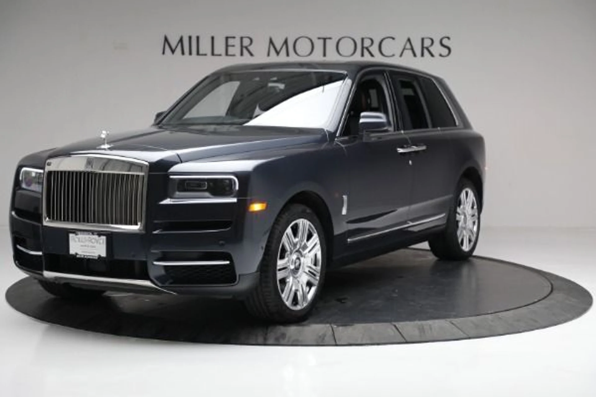 mph001_2155047876_Used_2019_Rolls_Royce_Cullinan_772ba13127