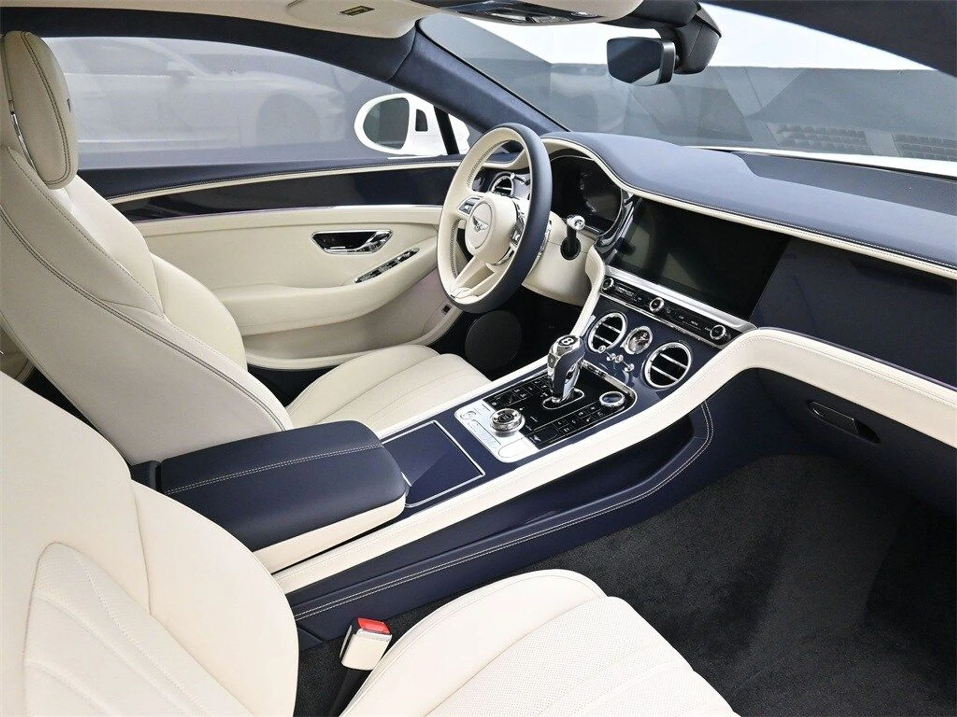 mph001_2162403635_f351f8faaa1ca6d8a5f0be7a0566ccd9x_eb113bb7b4