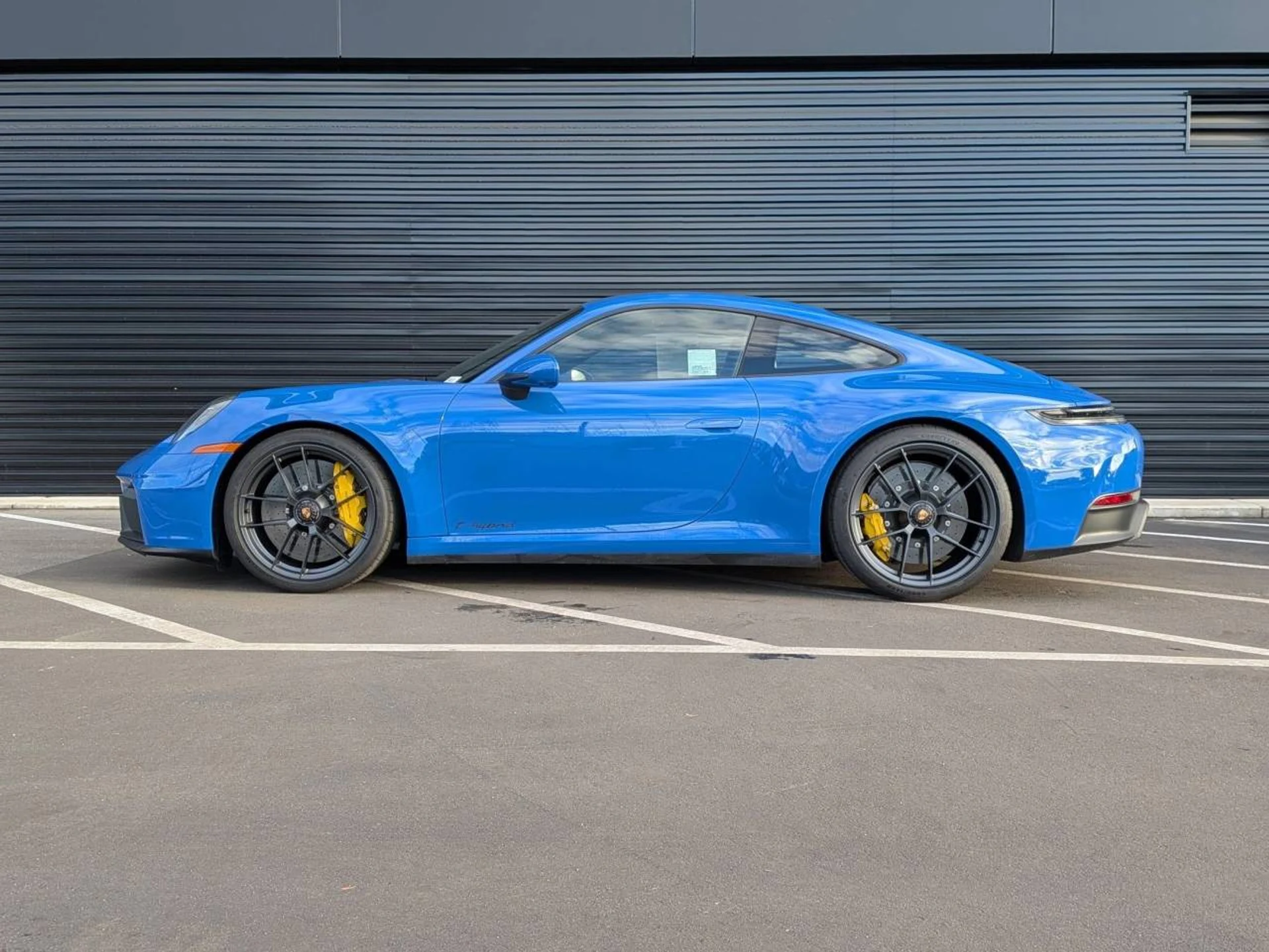 mph001_2176824470_a32300133c23162916f28f734cdeb068_a5d01c41f6