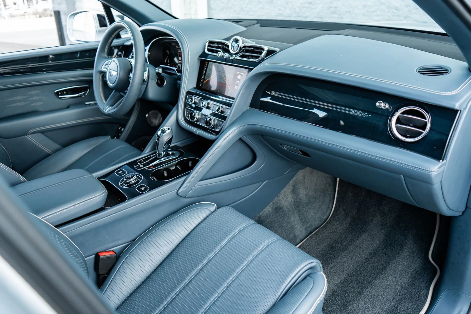 mph001_219179911_aefaa2b8_9ef9_42c5_b632_a32a9ee247dd_274a13f7d3