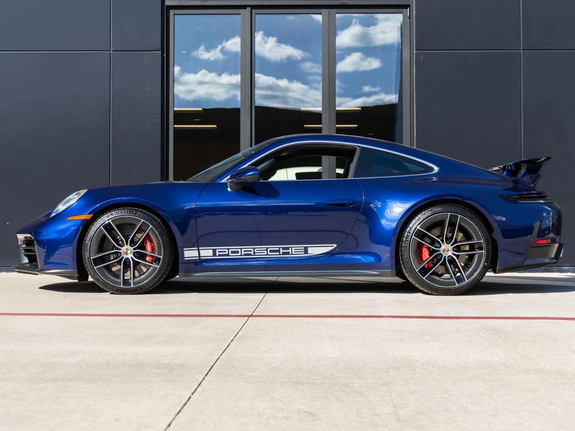 mph001_2192352865_2_f059de7863