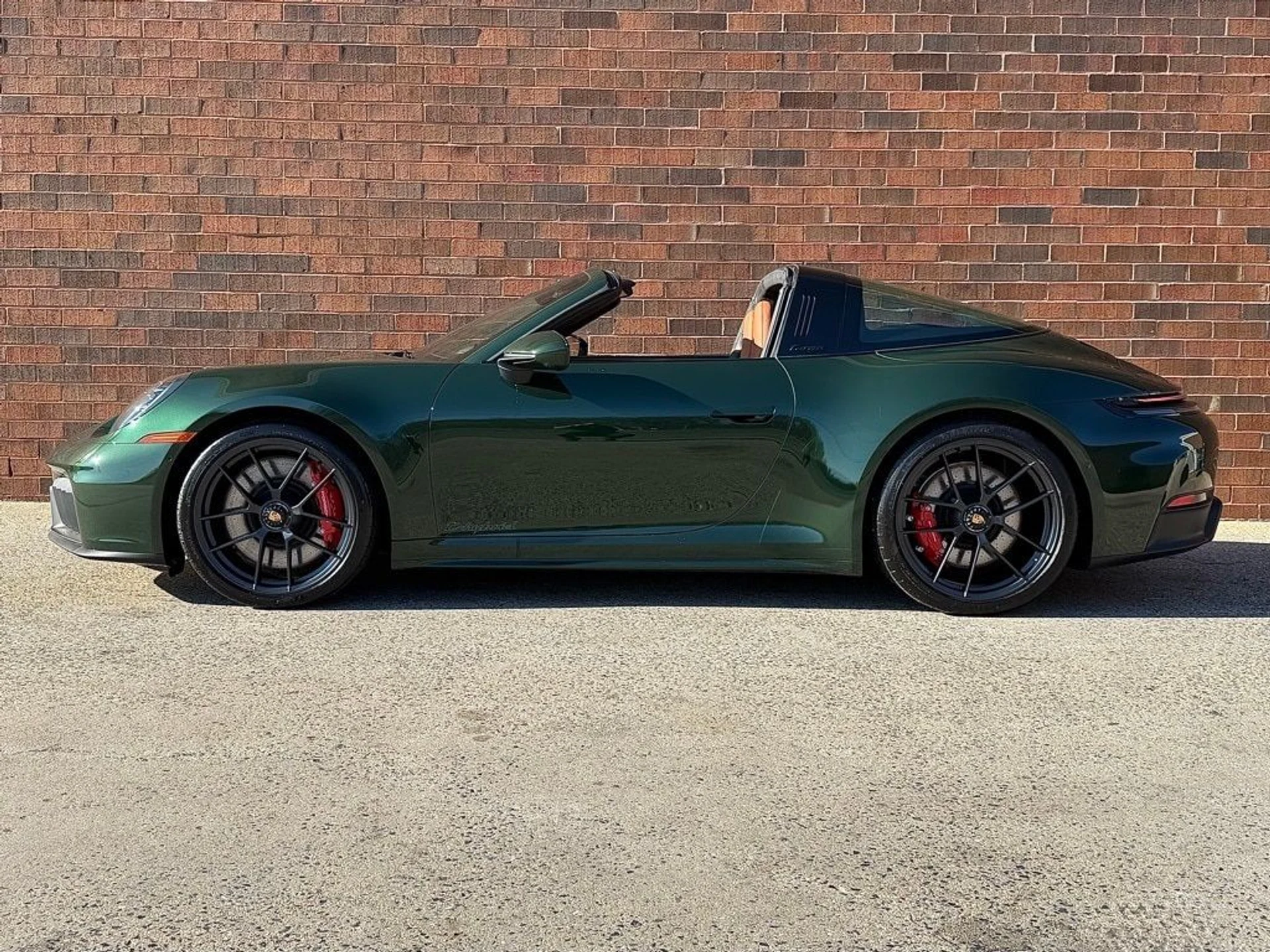 mph001_2215528104_46b2fcab6db8195cf41b9ff7f789f946x_5136612e22