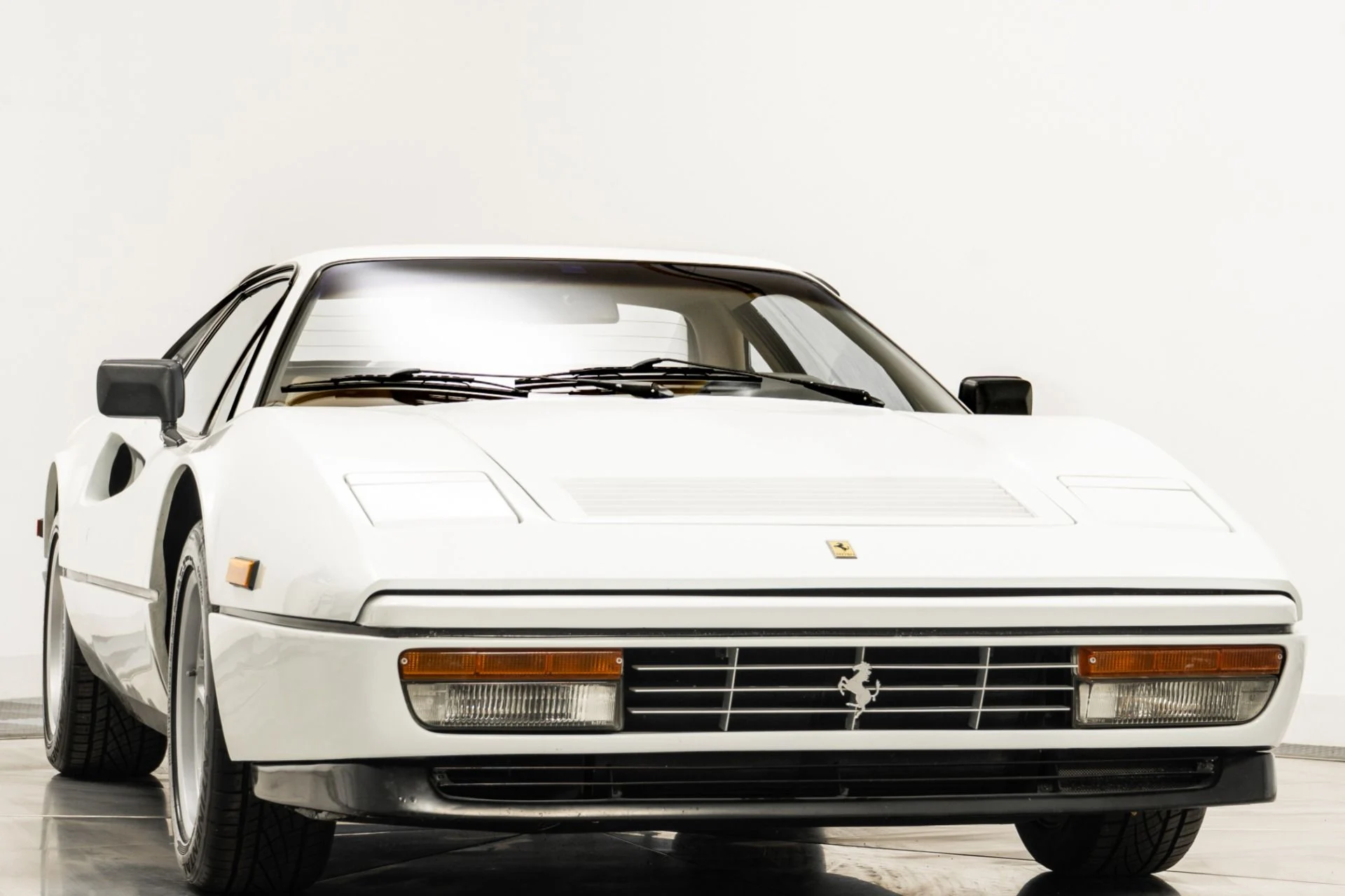 mph001_221685962_Used_1988_Ferrari_328_GTB_1745348503_1bd803fd9a