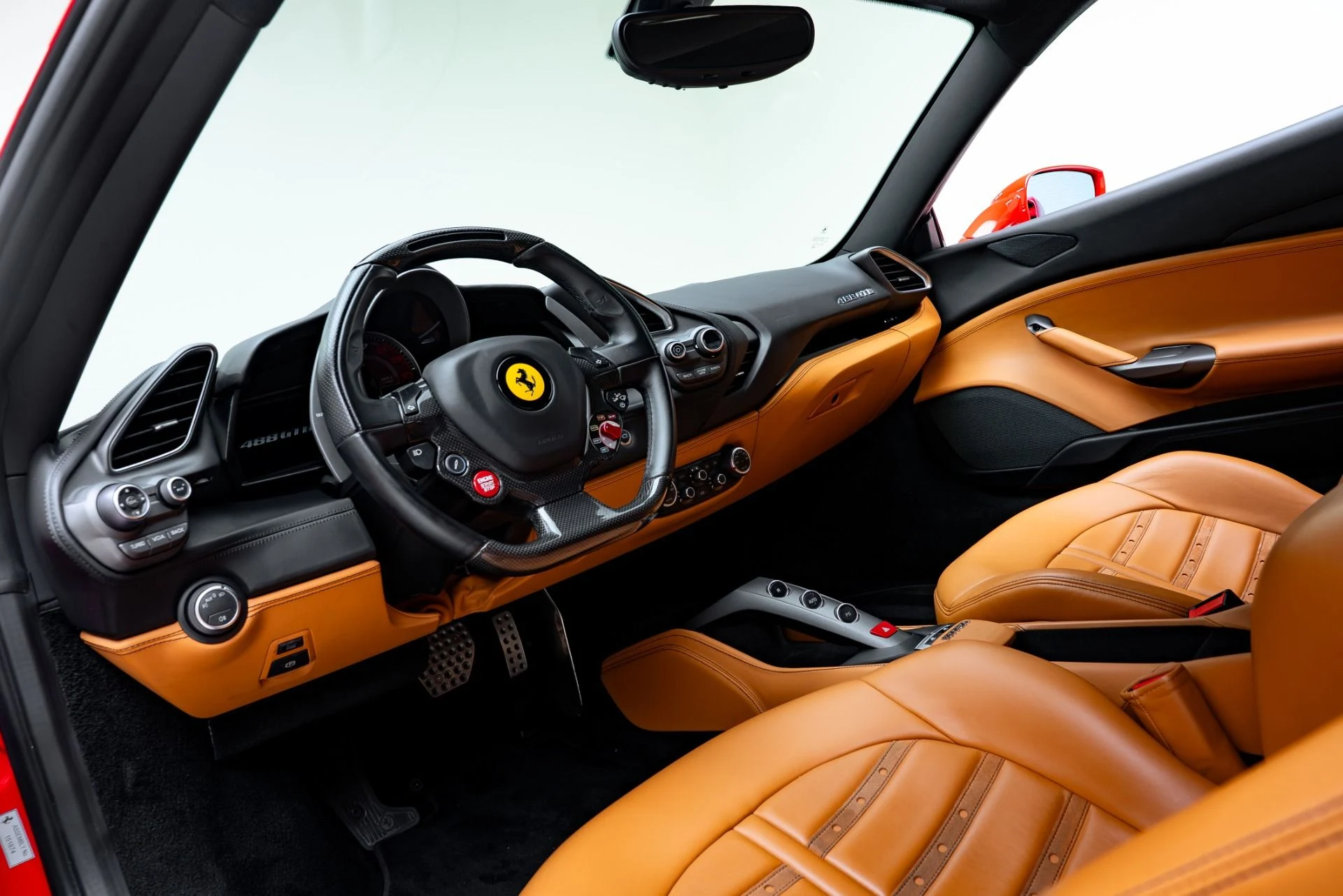 mph001_2219779037_Used_2018_Ferrari_488_GTB_1776815773_57b99c25af