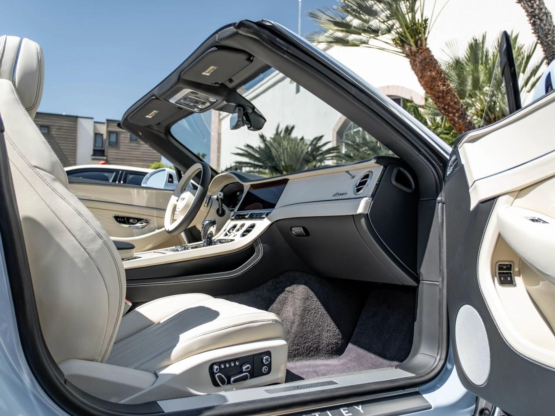 mph001_2222756896_17d6885e0a7009dad0b65bbf02bba79dx_985c0ffc69