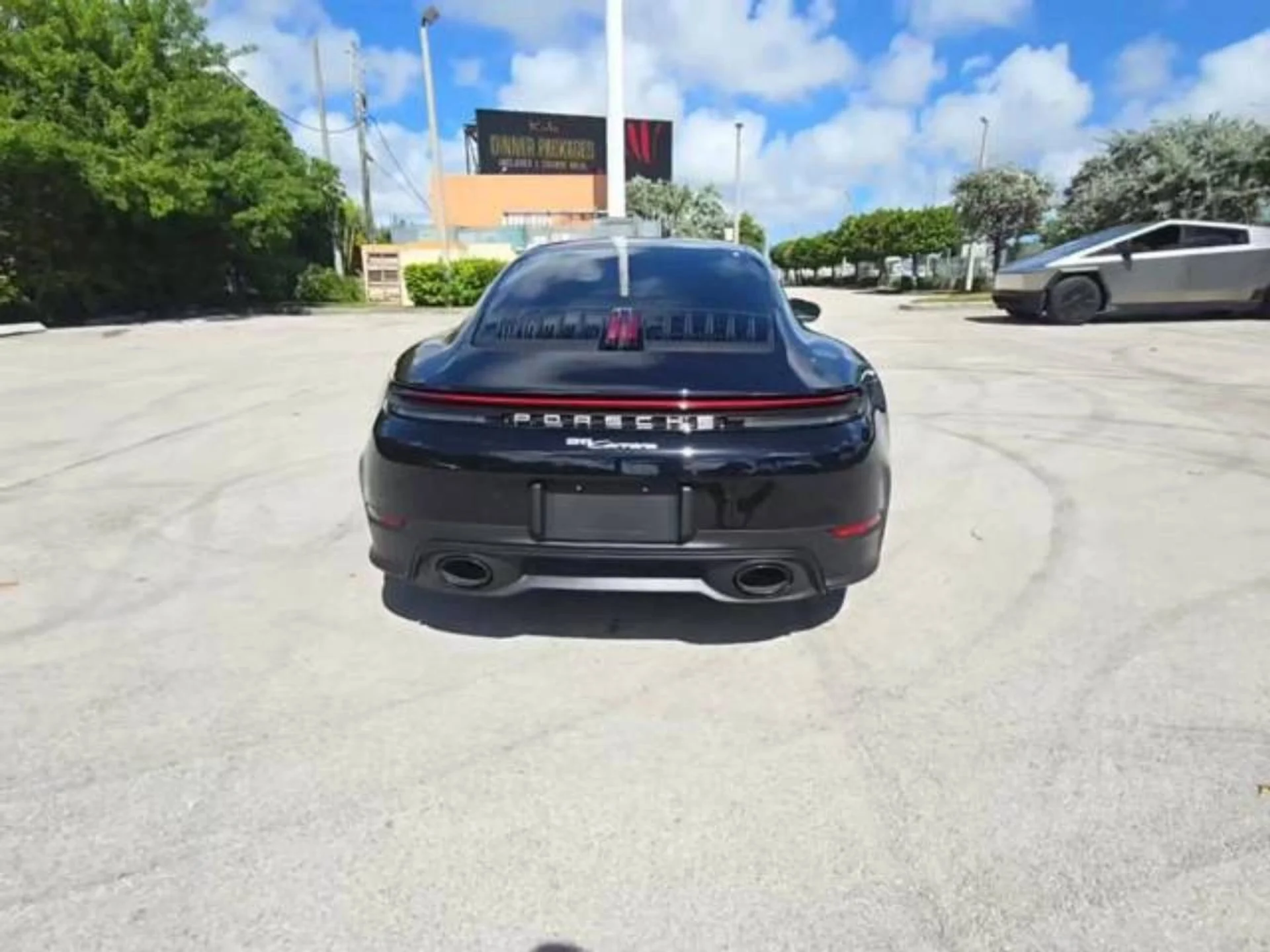 mph001_2222778458_1280_d89431dd4f