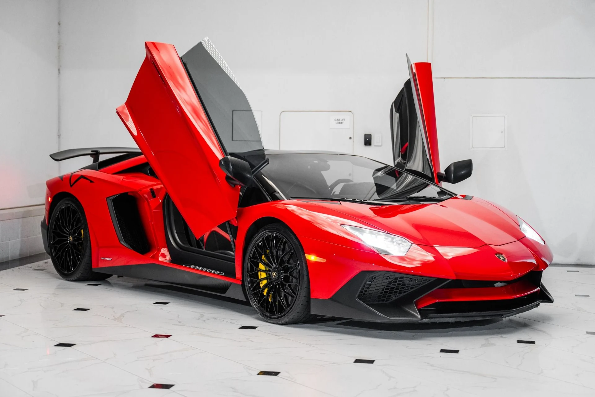 mph001_2230990728_Used_2016_Lamborghini_Aventador_LP_750_4_Super_Veloce_Roadster_The_Weeknds_1756779167_20a655cc20