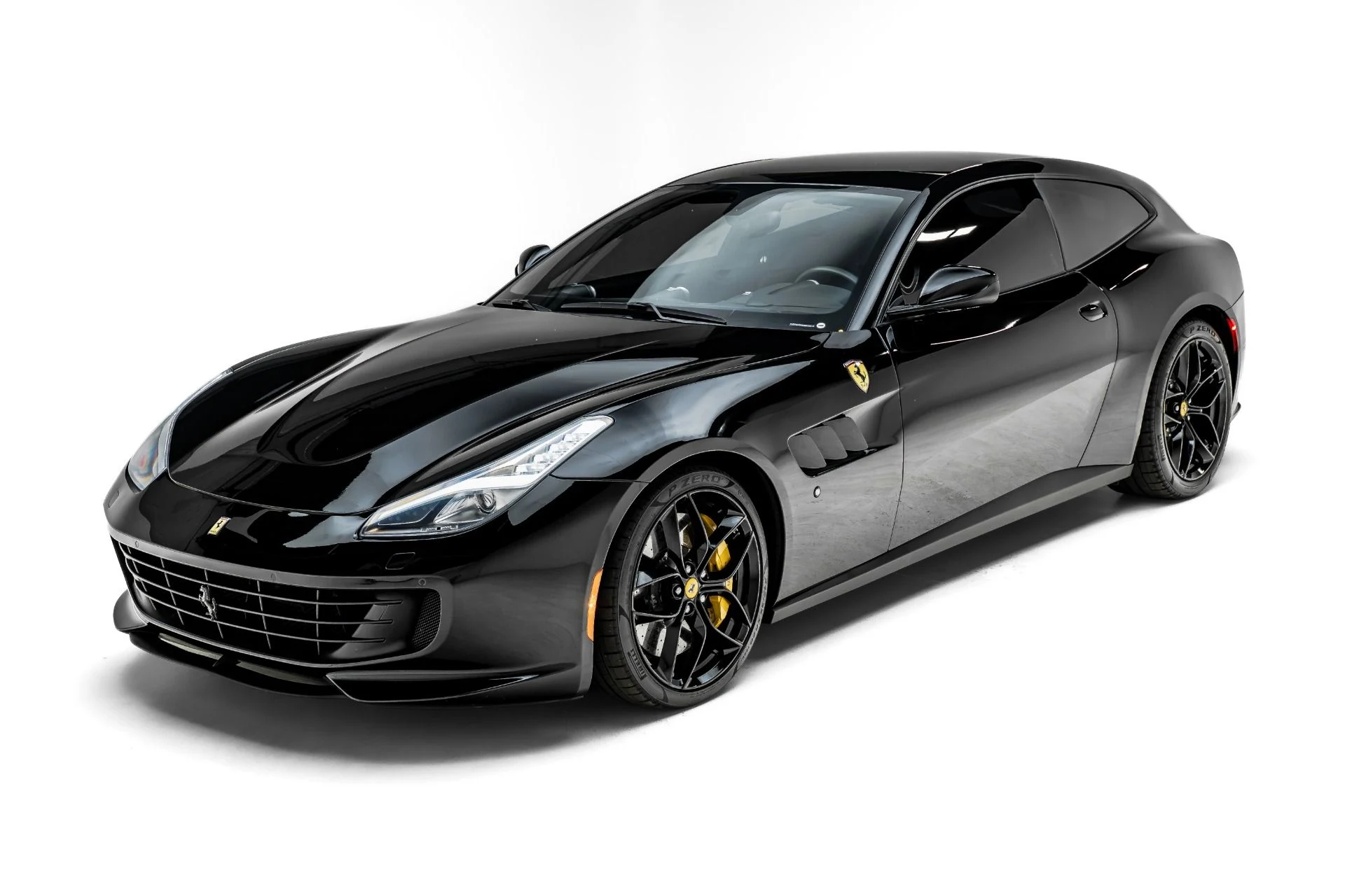 mph001_2235872757_Used_2018_Ferrari_GTC_4_Lusso_T_1783036182_9c3b31458e