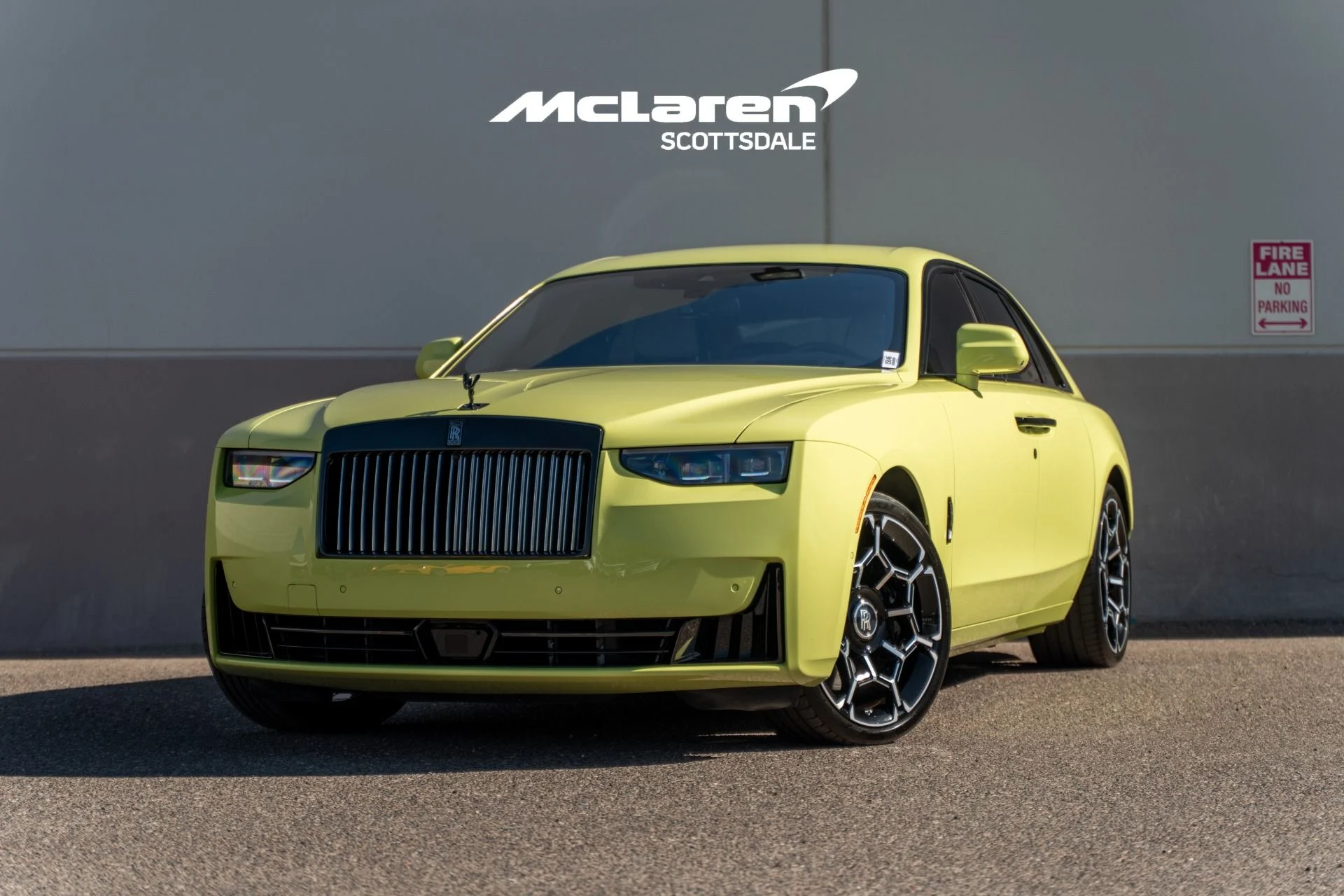 mph001_2252292646_Used_2025_Rolls_Royce_GHOST_1781282167_b7c03738da