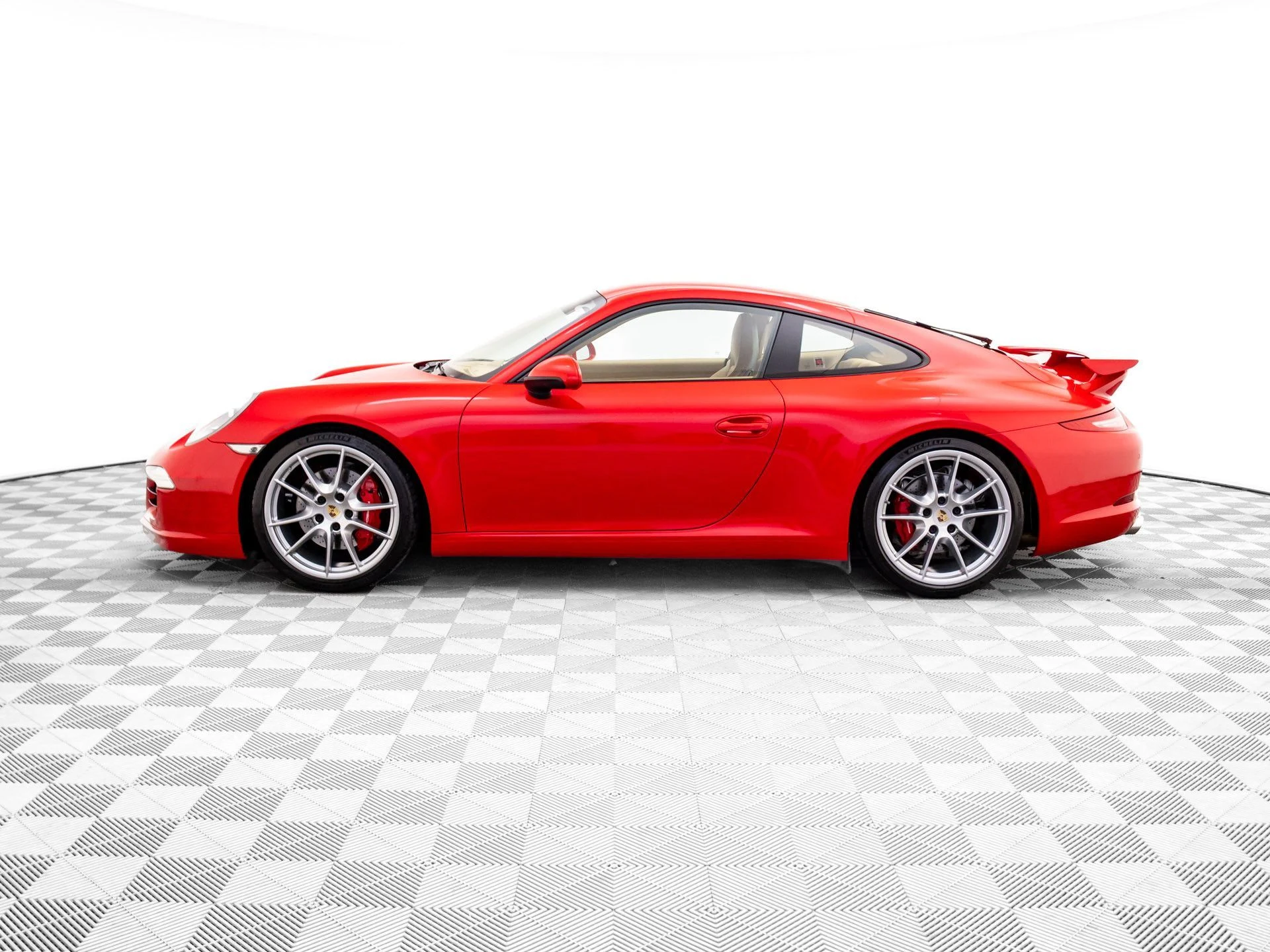 mph001_2254899378_a73b4ac4755a94bc6450921eb41c6de1x_2ecbfea90b