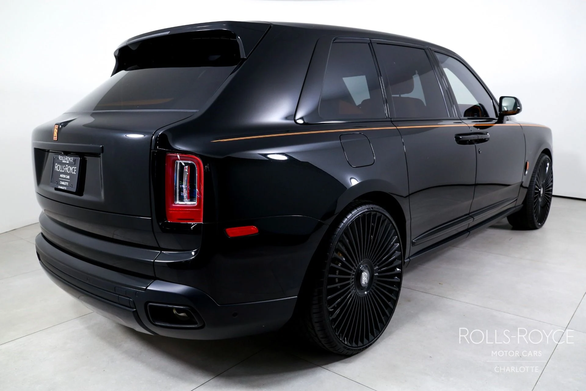 mph001_2259198507_Used_2023_Rolls_Royce_Cullinan_1780092744_086925cb62