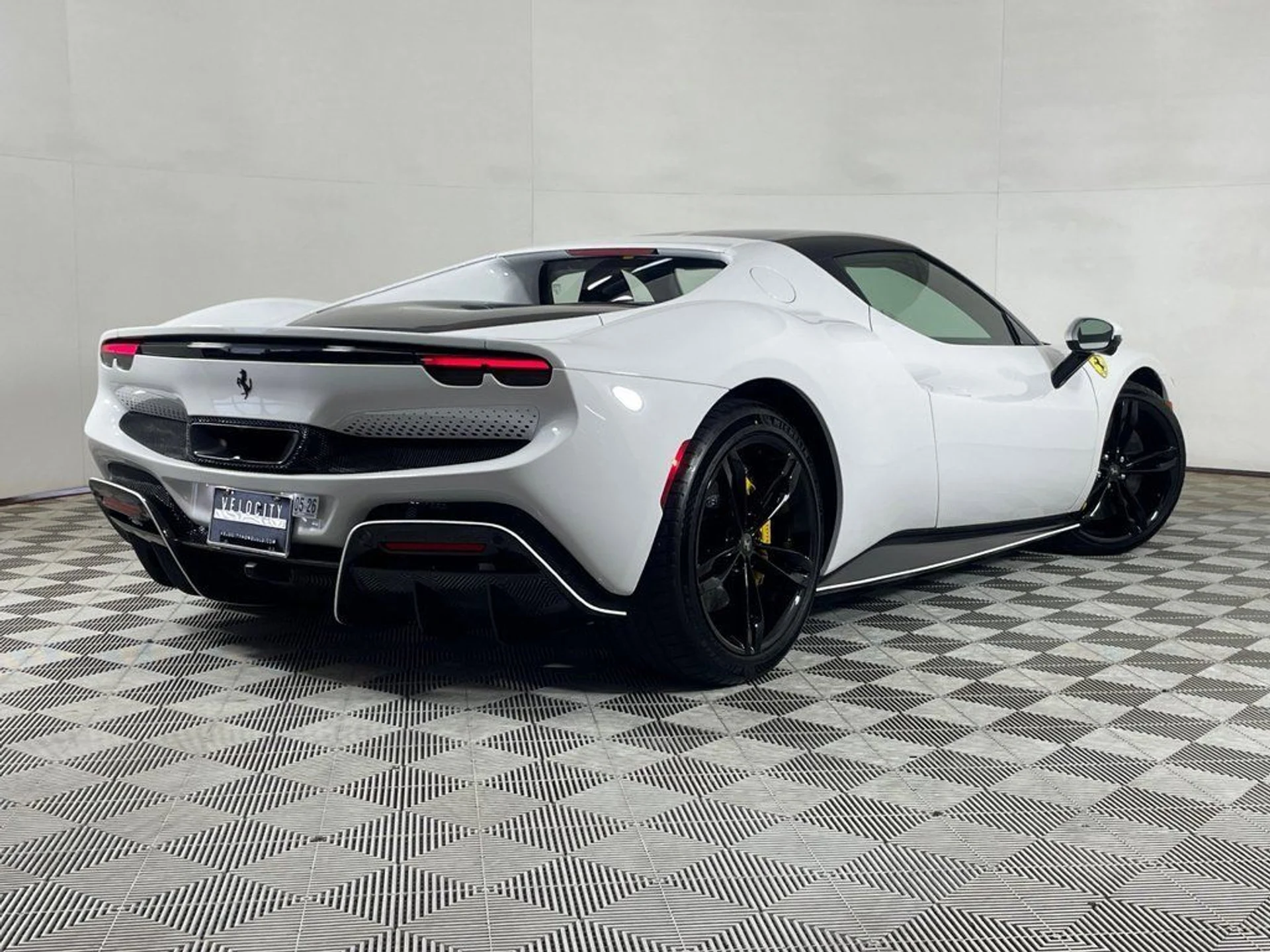 mph001_2271415020_bd3ee1fc121d4e60932d4dc20df88140_0e1e27347b