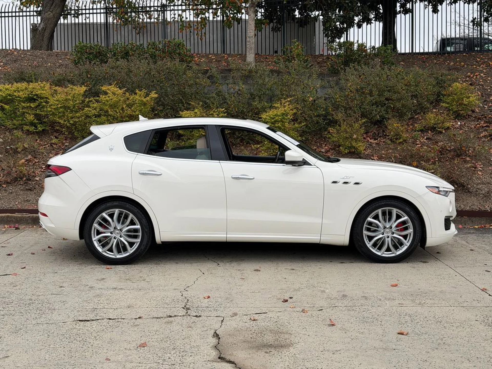 mph001_2278249687_3e33ace1a0f043259a2cad313e29d84a_bc932d421f