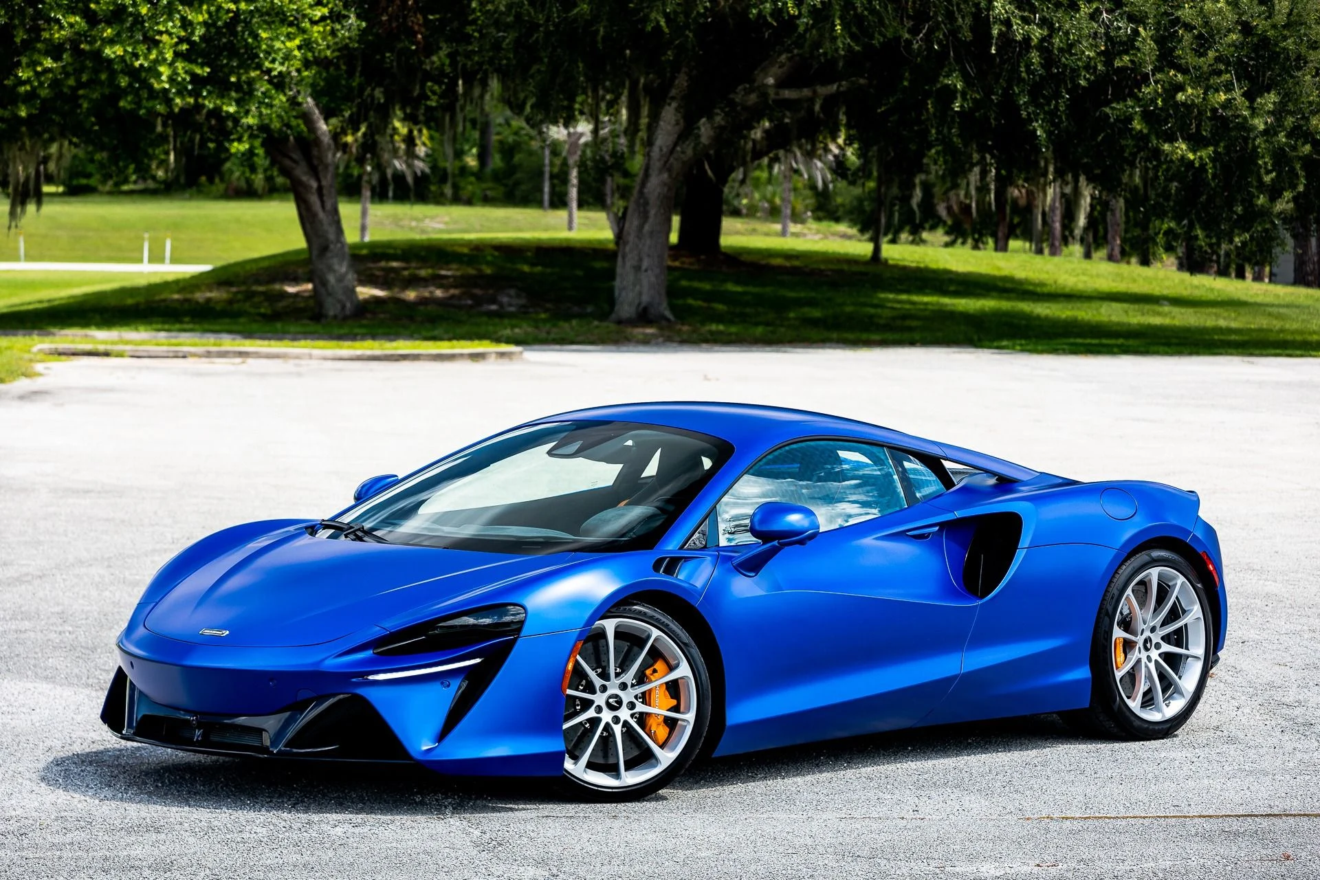 mph001_2279145495_324_p2_l_7966511781