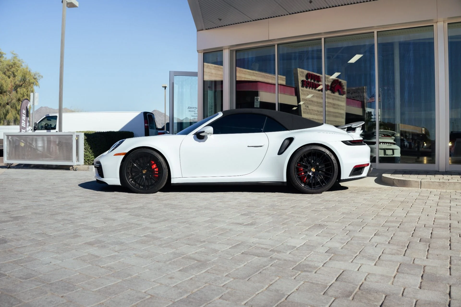 mph001_2302701810_Used_2024_Porsche_911_Turbo_S_1771865843_d0b4a8a9cc