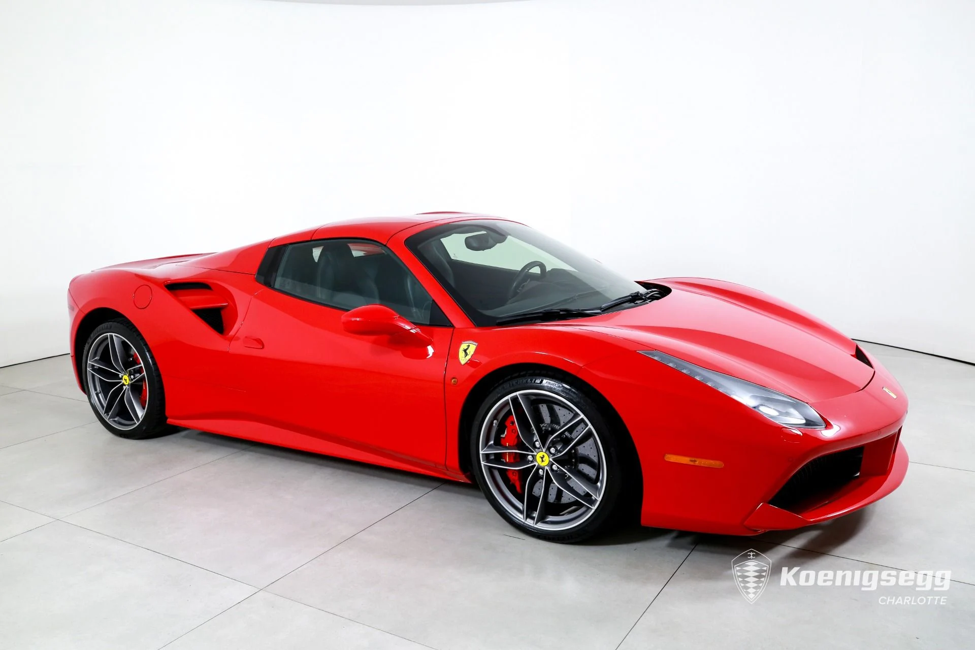 mph001_2329550135_Used_2019_Ferrari_488_Spider_1782837571_4251cdff5f