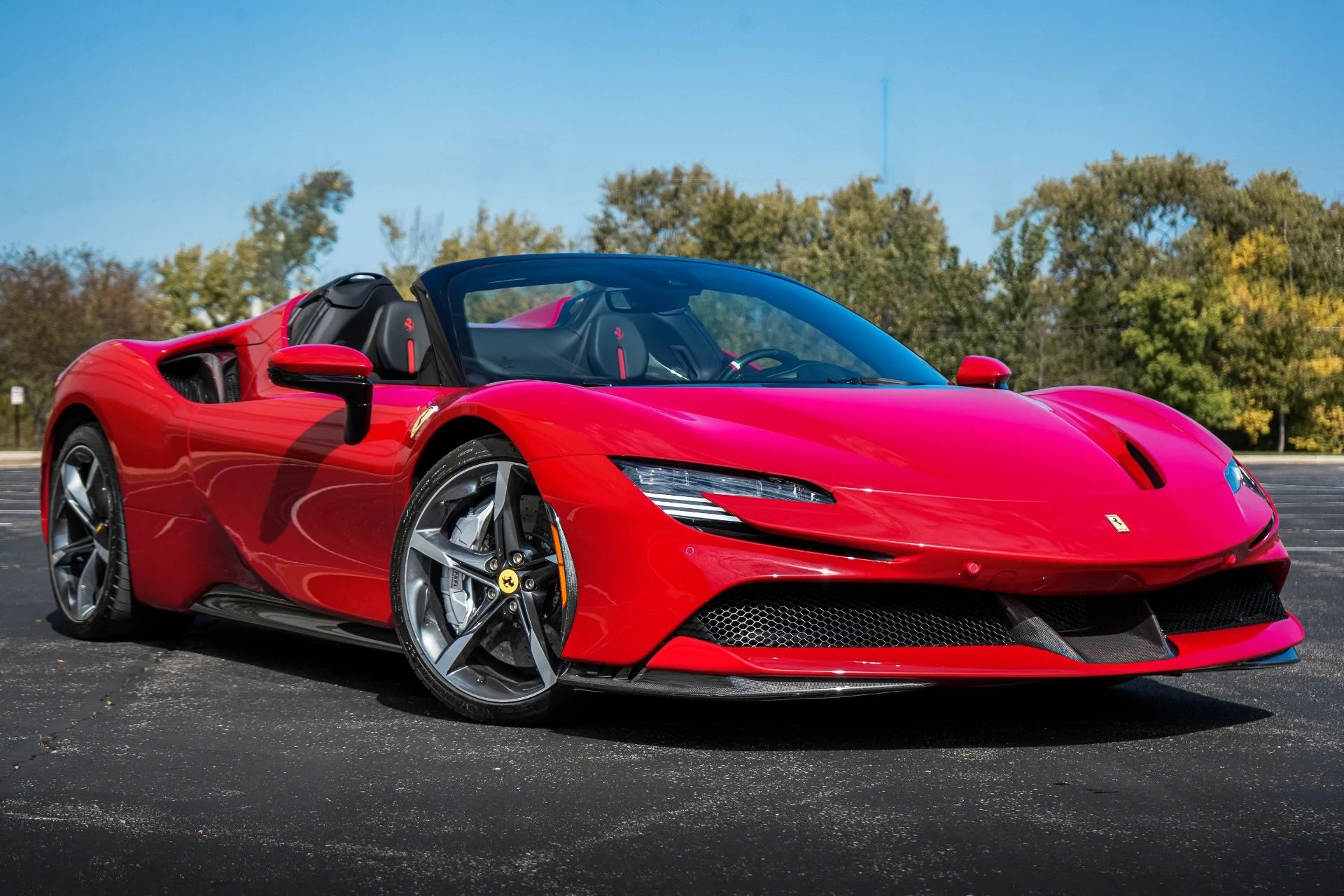 mph001_2334063954_Used_2023_Ferrari_SF_90_Spider_1791928068_12e14ce257