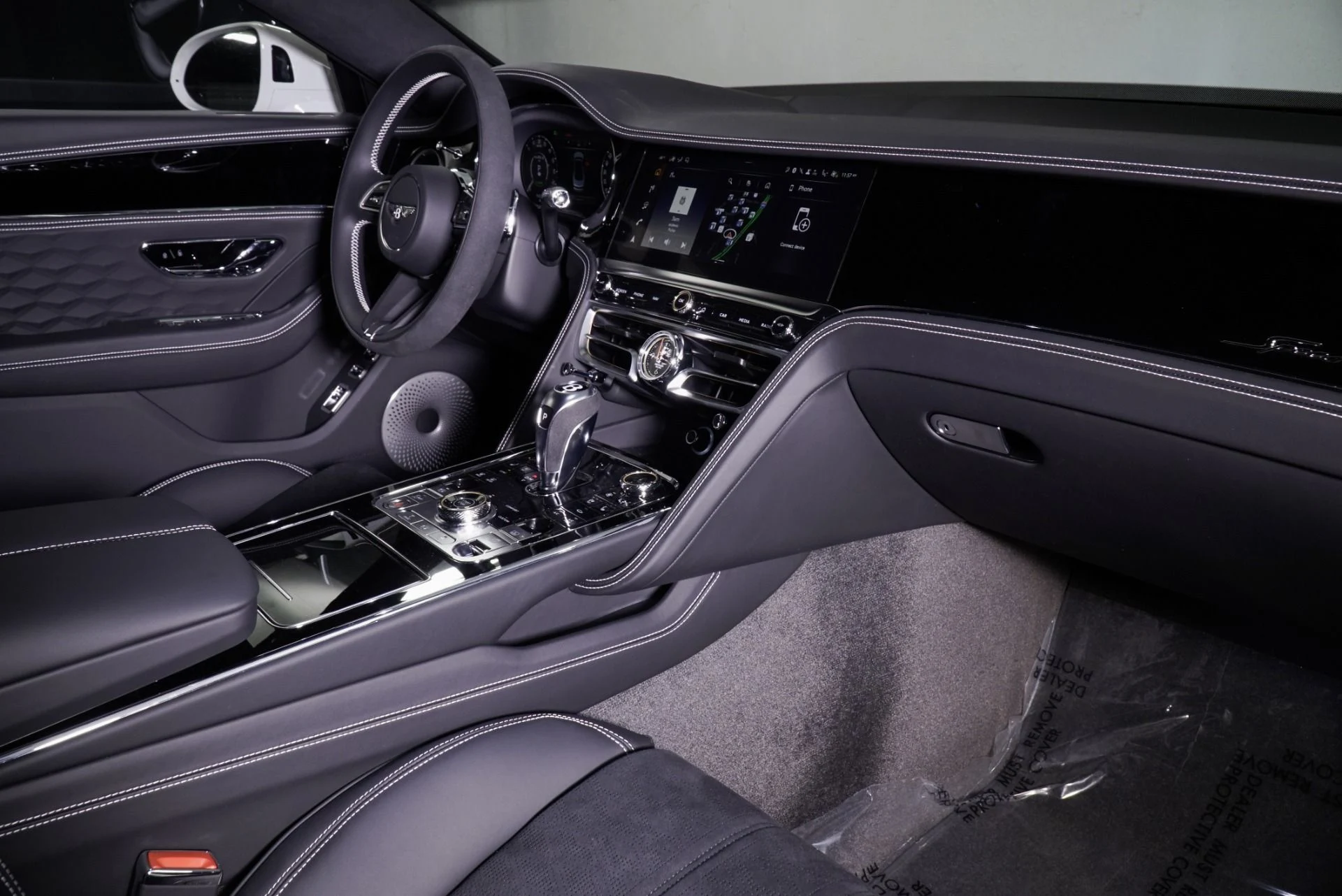 mph001_233514739_New_2026_Bentley_Flying_Spur_Speed_1762586392_a976fdb3ee