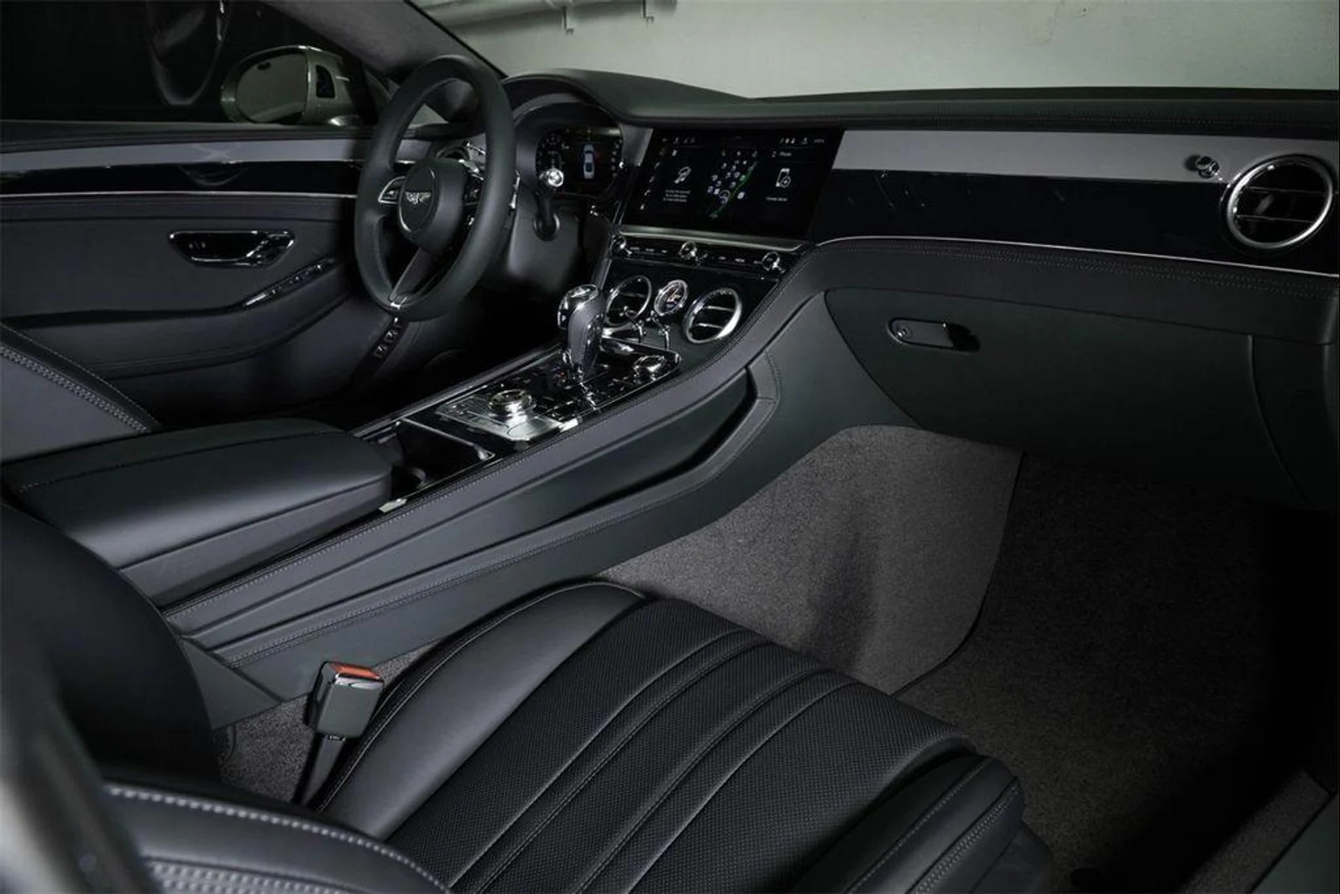 mph001_2336176832_mz_WOP_6w_Q_Yq_RUORX_1_LG_Oaf_Nw_J5s_ea41d5e218